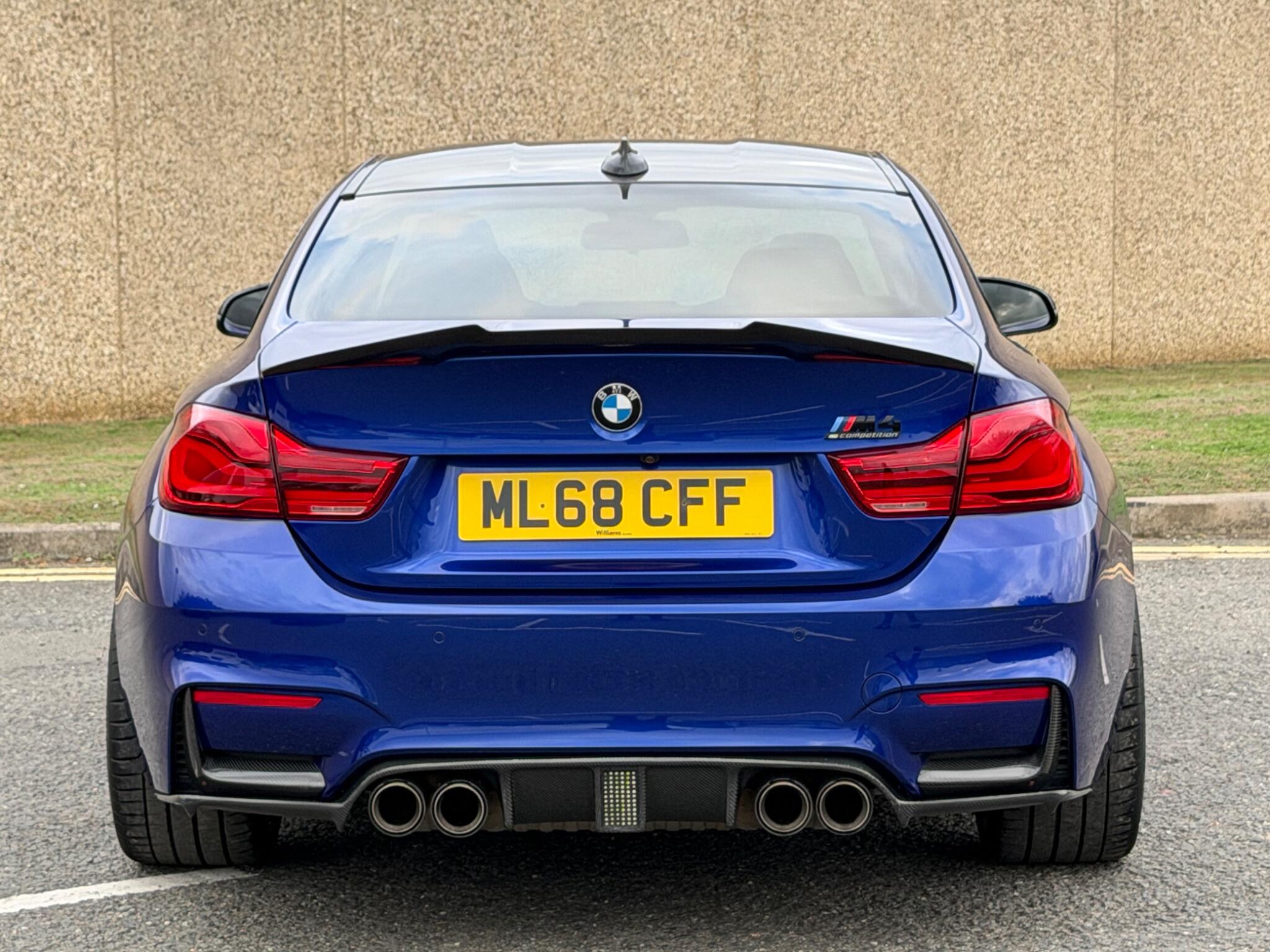BMW M4 view 13