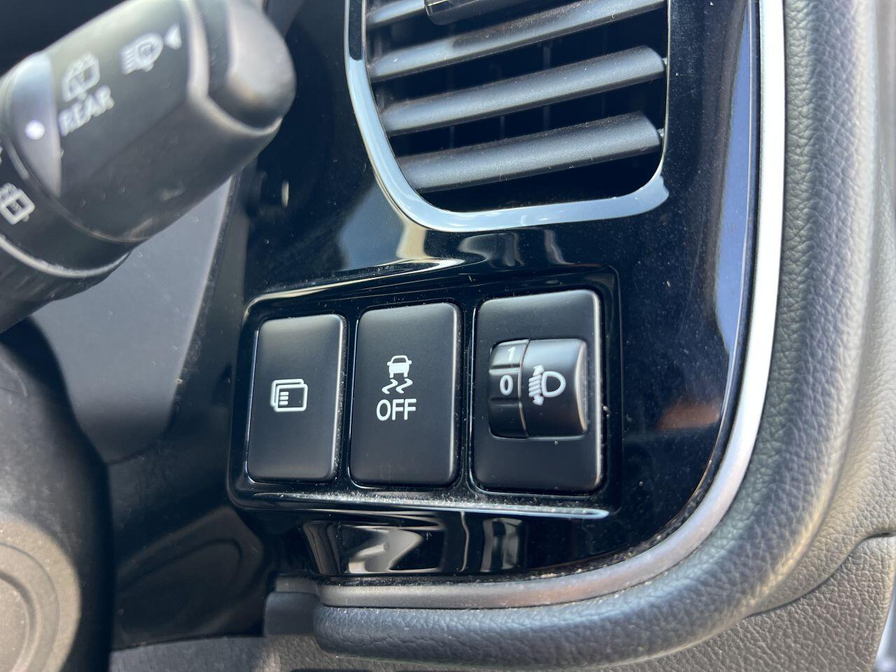 Mitsubishi Outlander view 60