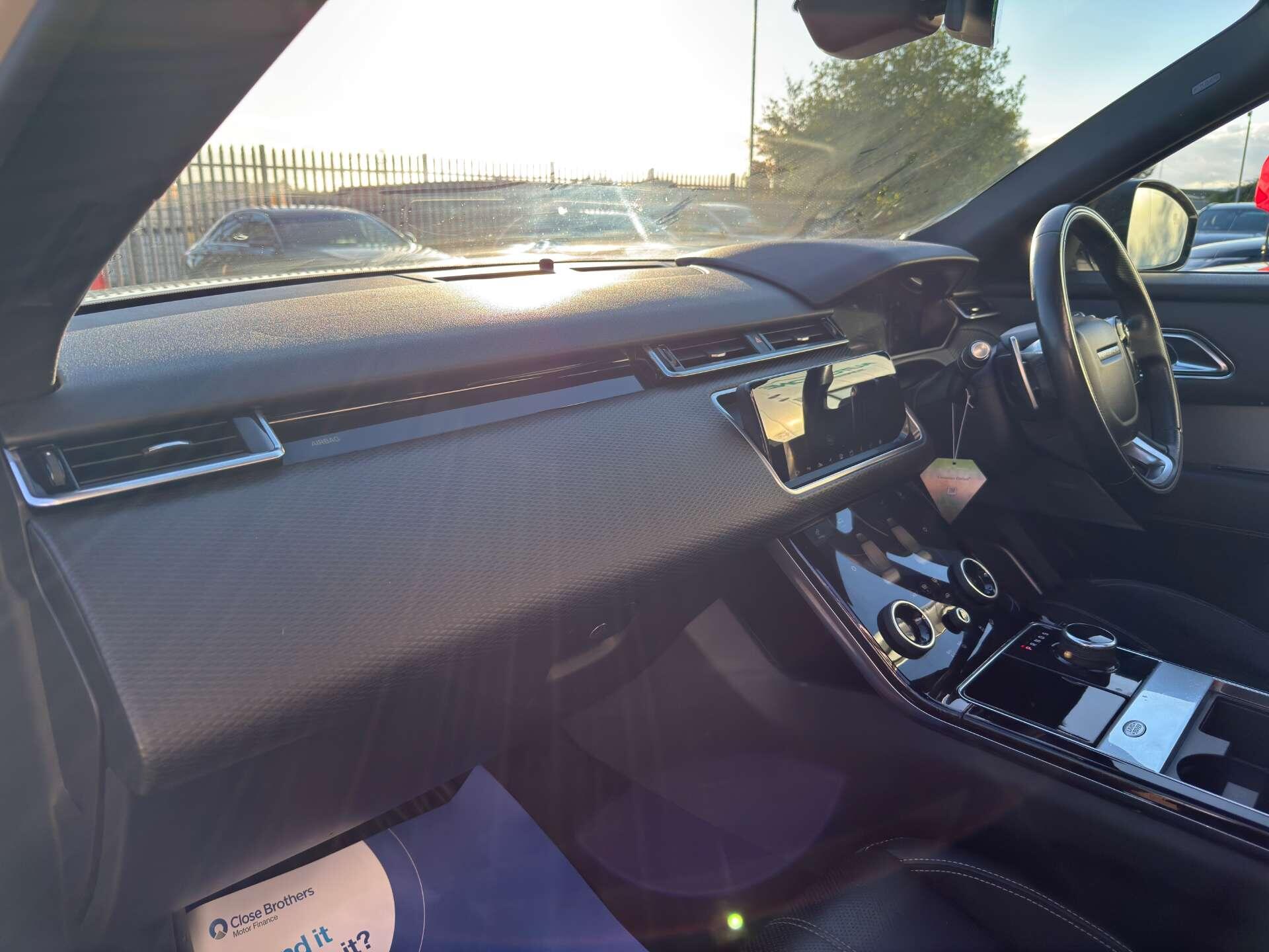Land Rover Range Rover Velar view 52