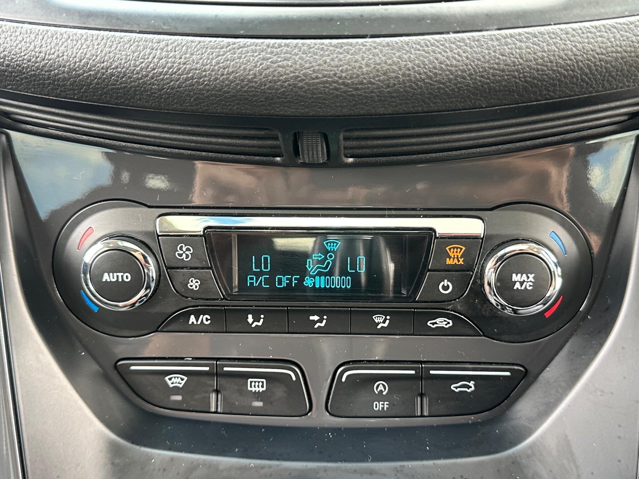 Ford Kuga view 24