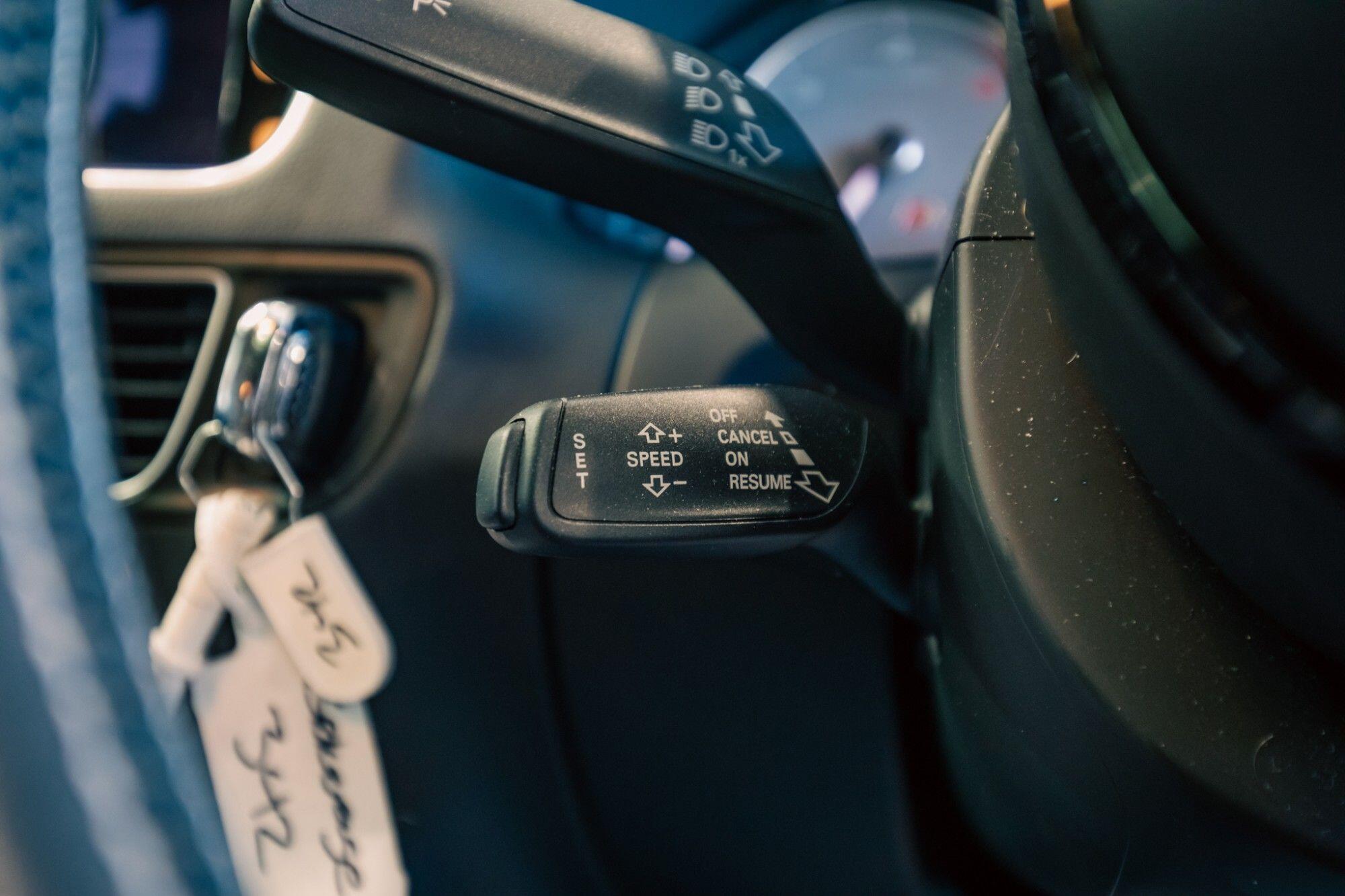 Audi SQ5 view 15