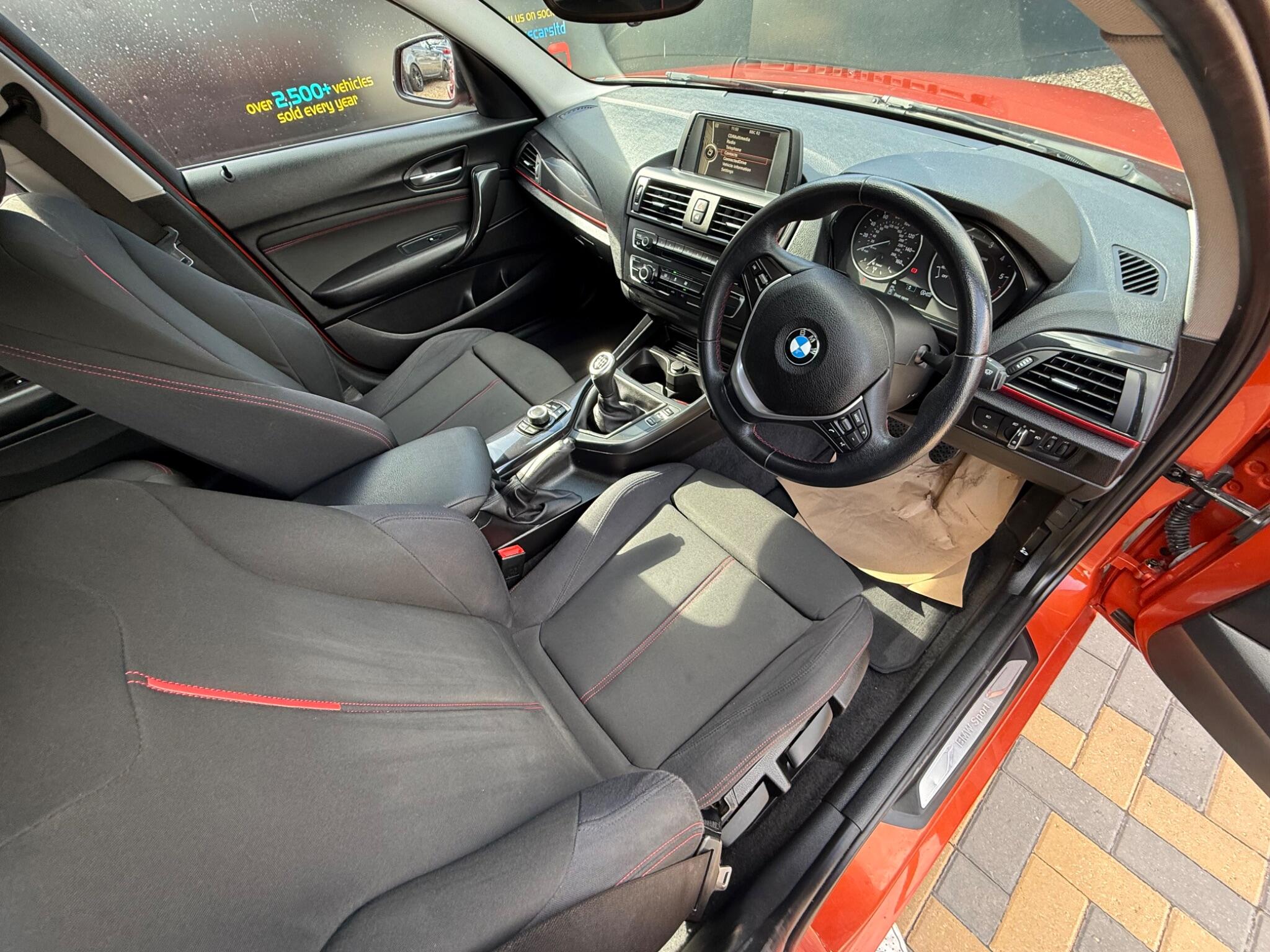 BMW 1 Series view 18