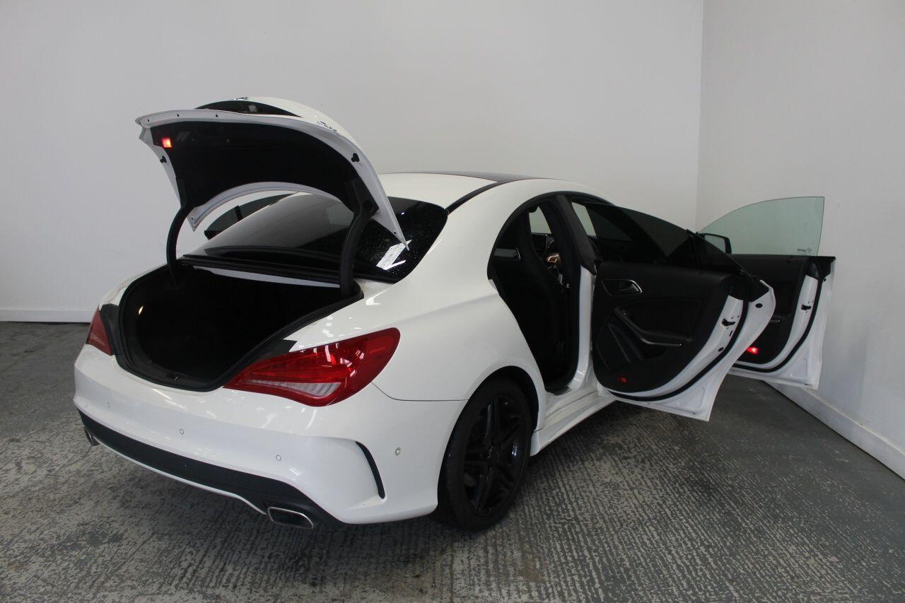 Mercedes-Benz Cla view 22