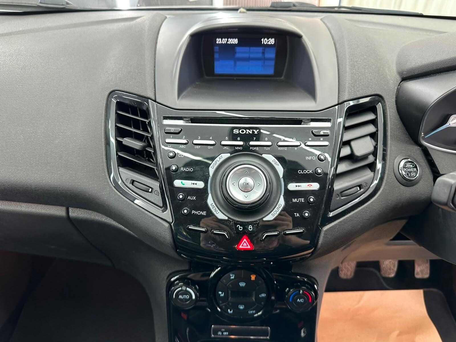 Ford Fiesta view 46