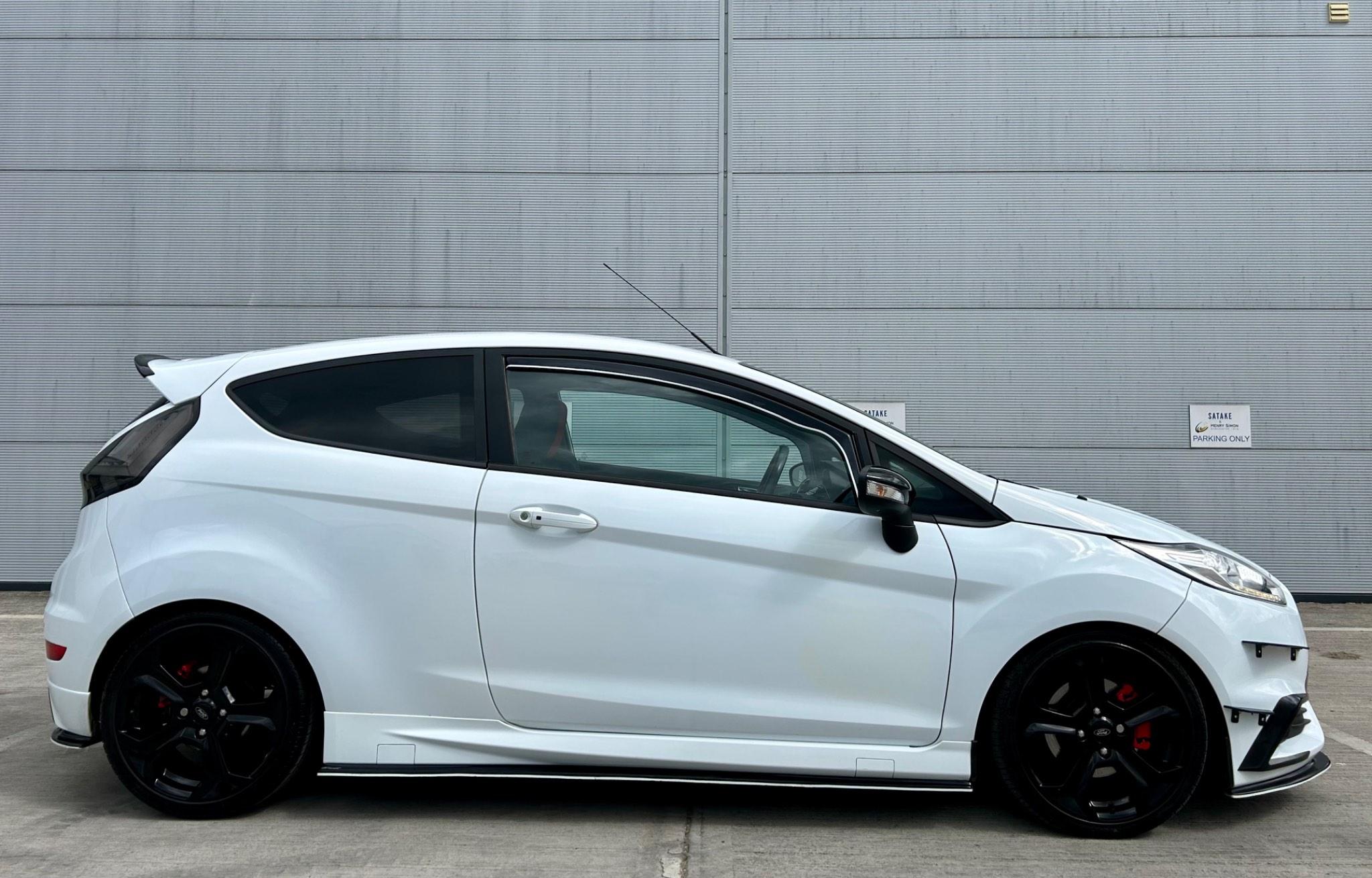 Ford Fiesta view 7