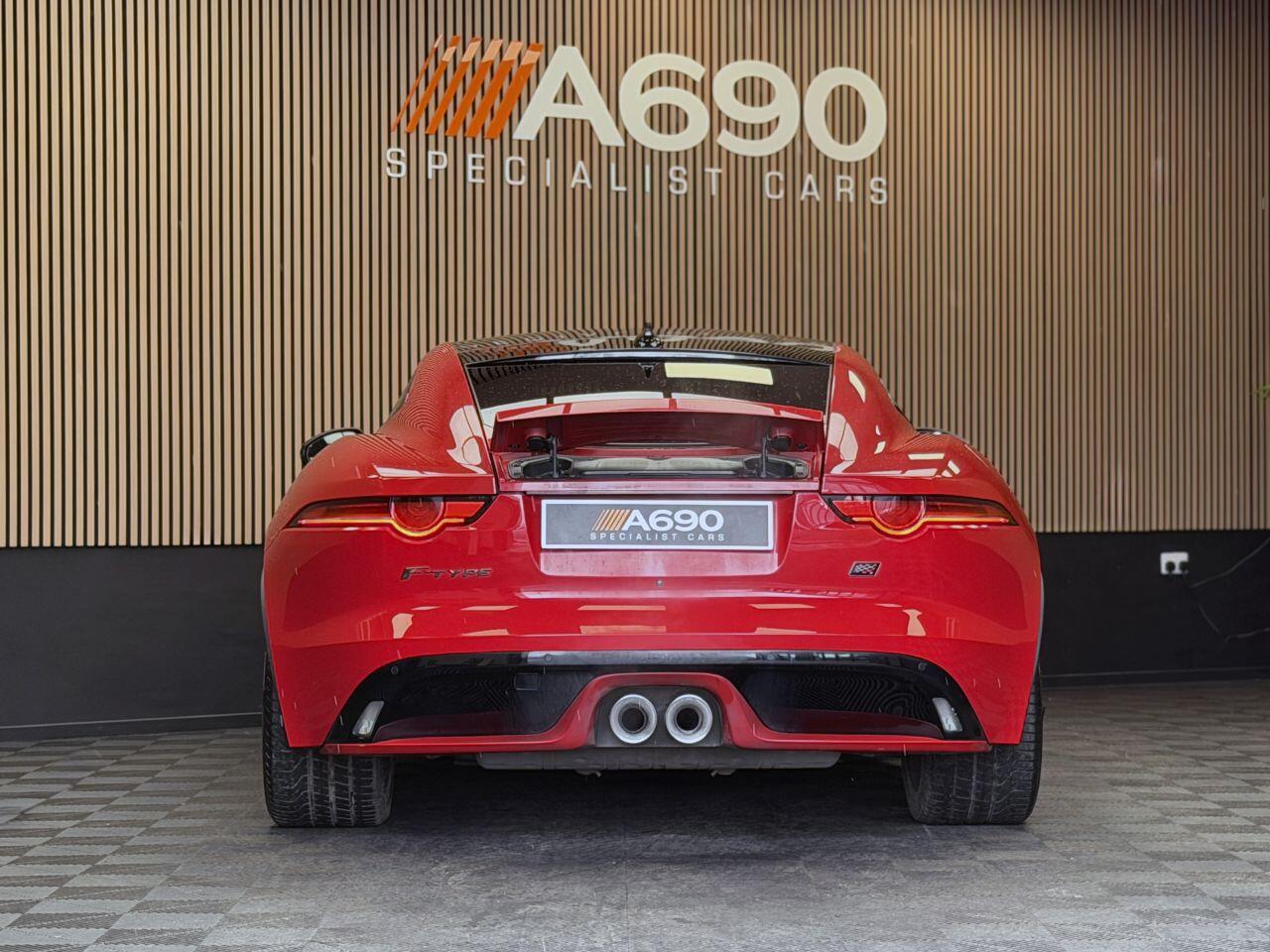 Jaguar F-Type view 16