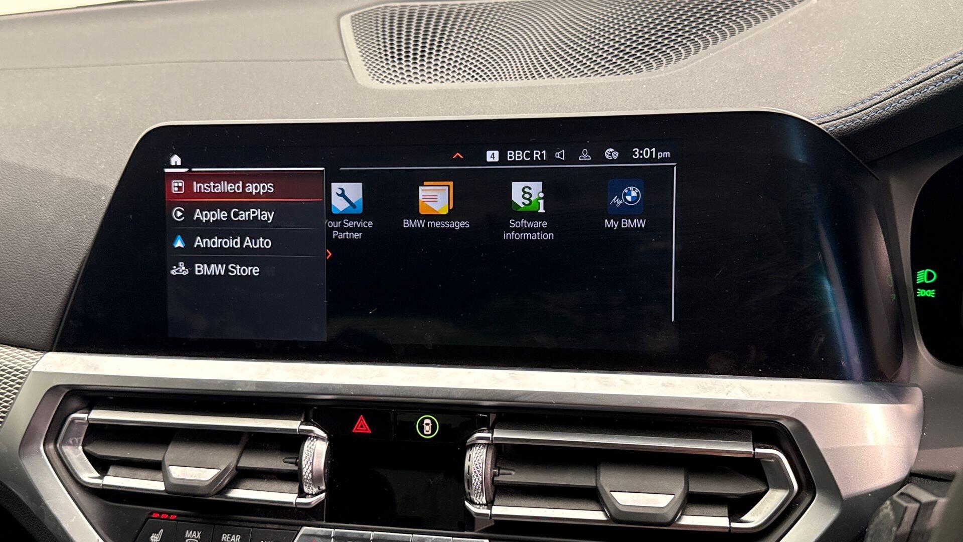 BMW 3 Series view 26