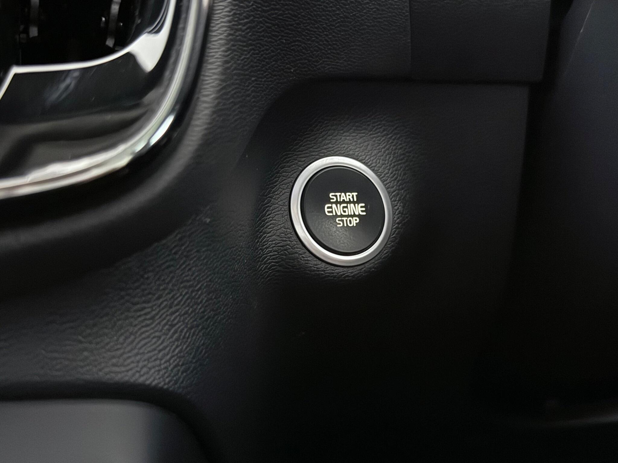 Volvo XC40 view 18