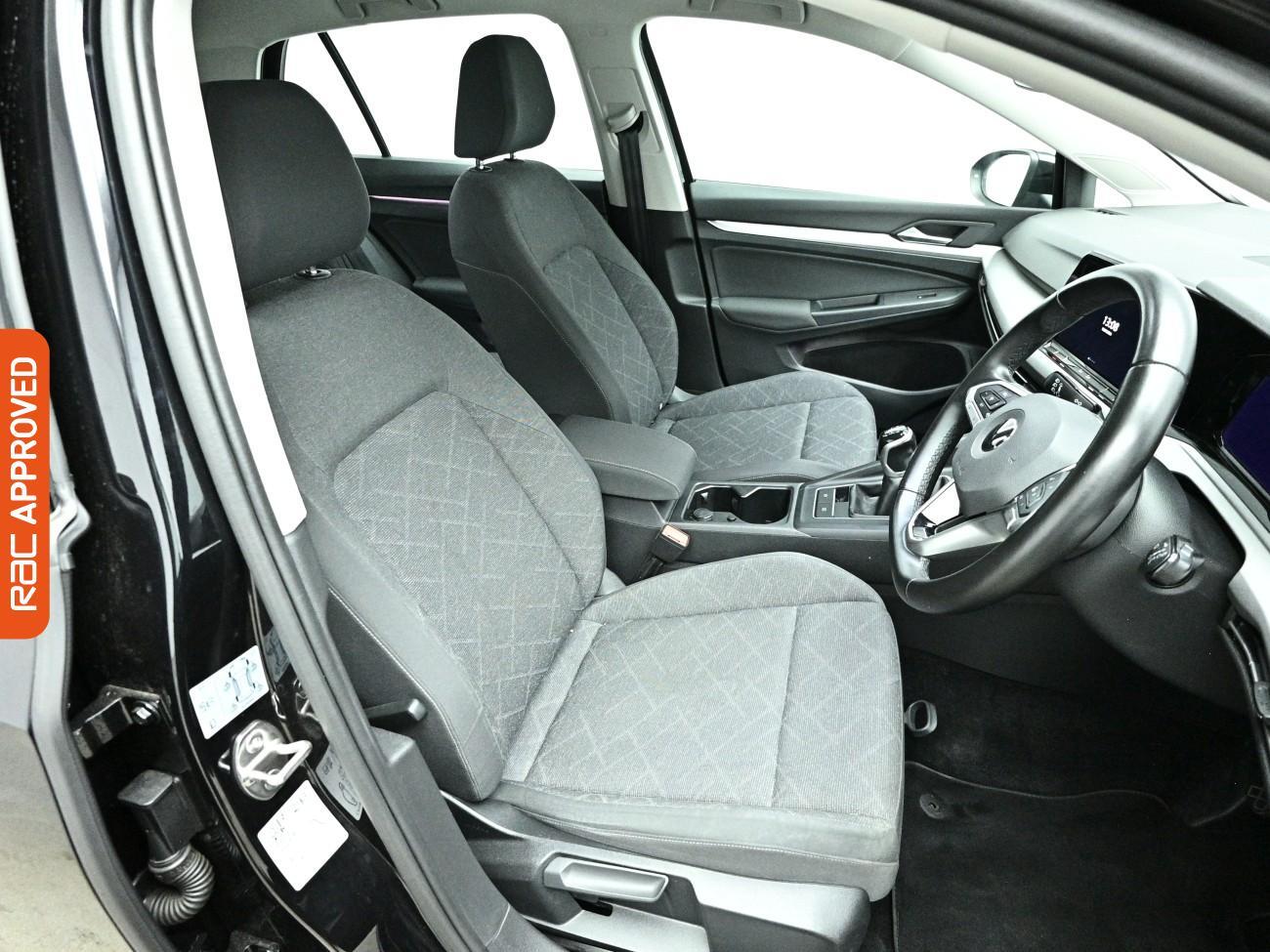 Volkswagen Golf view 12