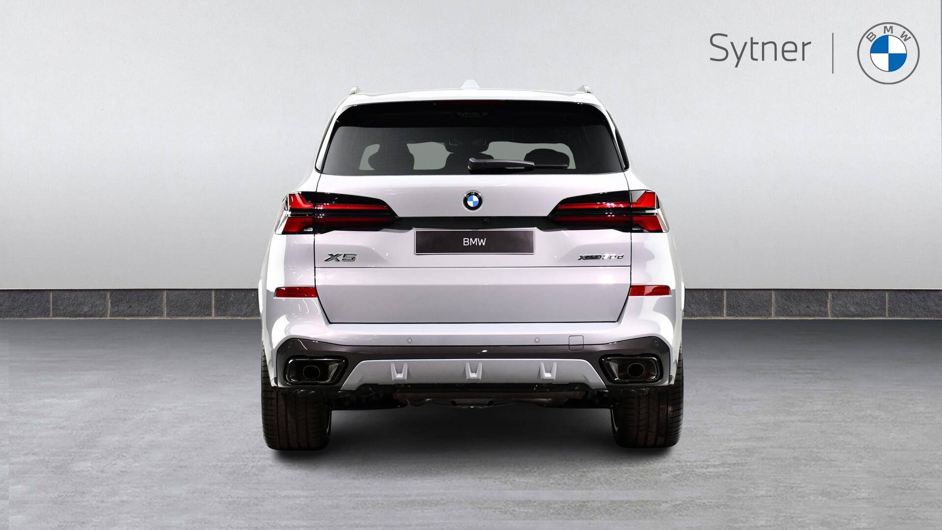 BMW X5 view 15