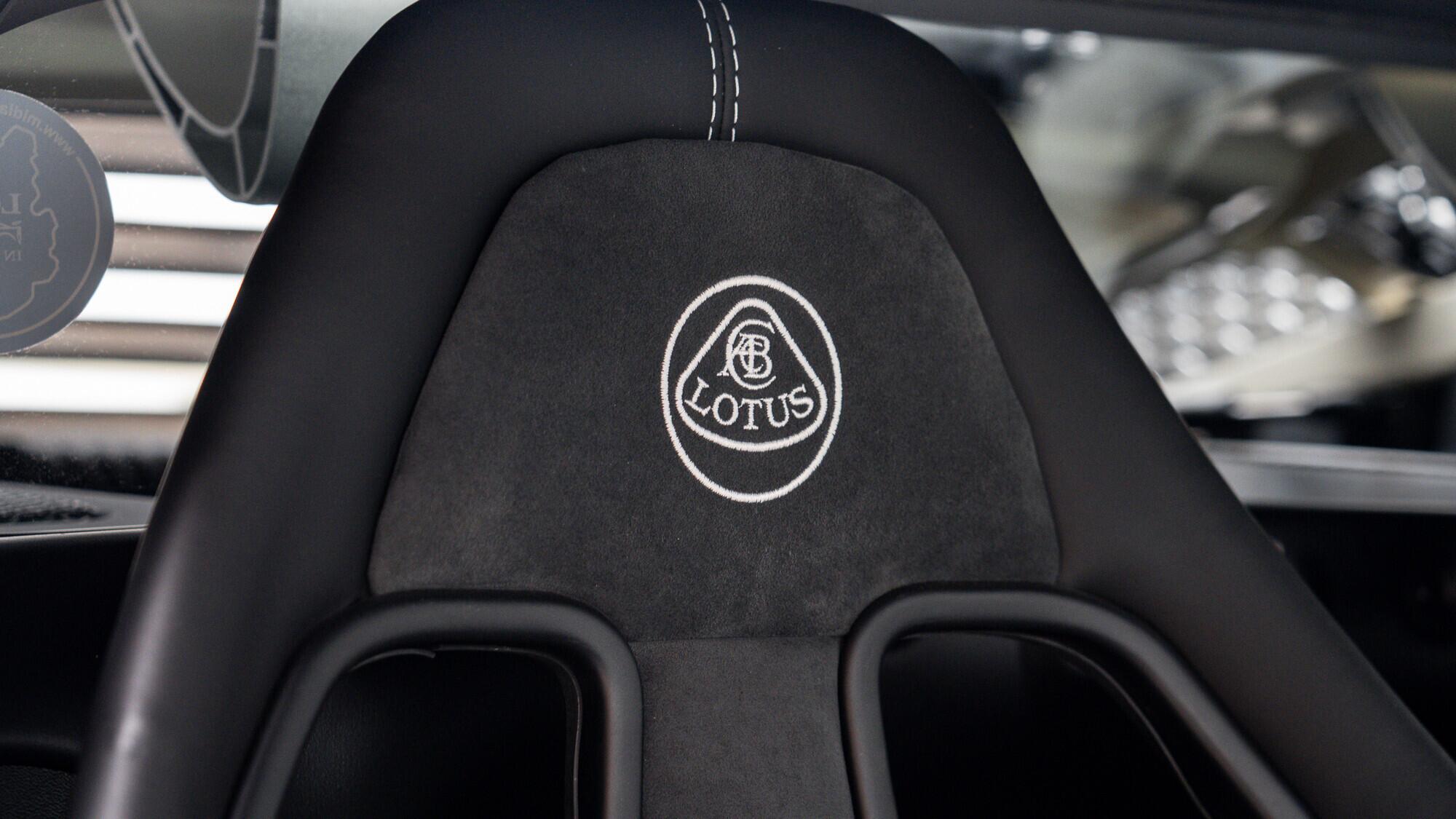 Lotus Exige view 26