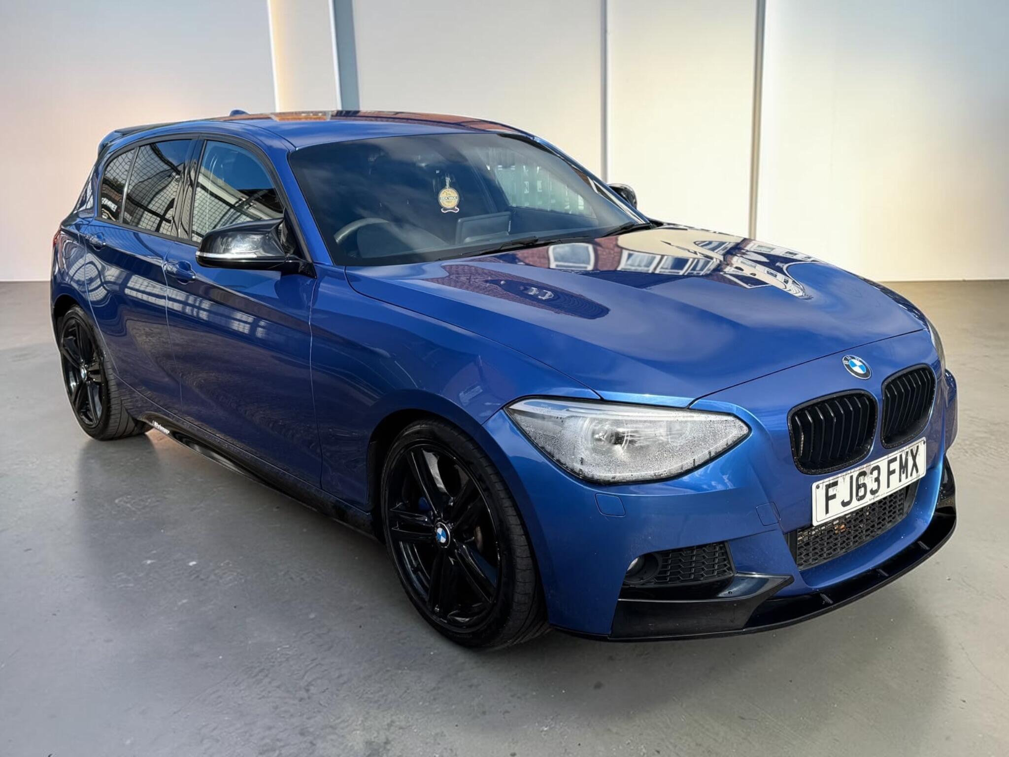 BMW 1 Series view 5