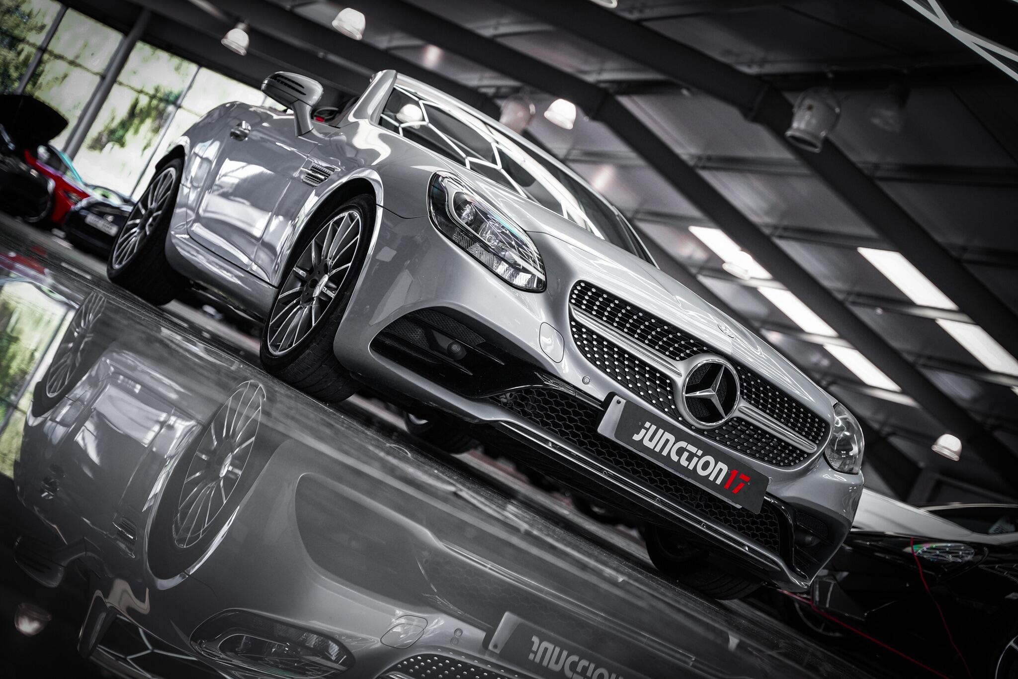 Mercedes-Benz SLC view 31