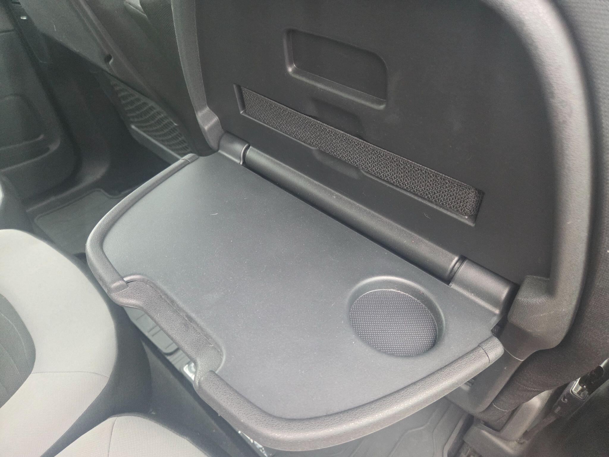 Citroen C4 Picasso view 27