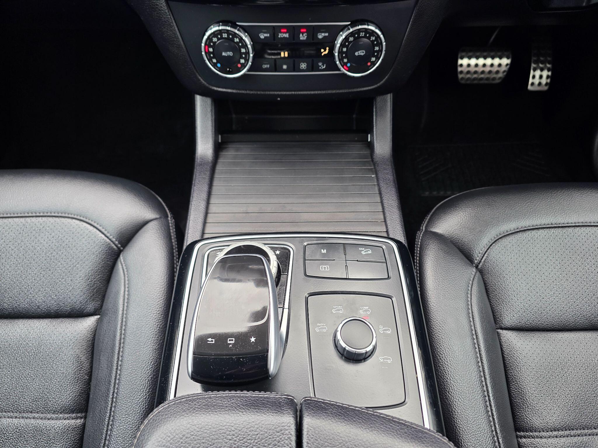 Mercedes-Benz Gle view 19