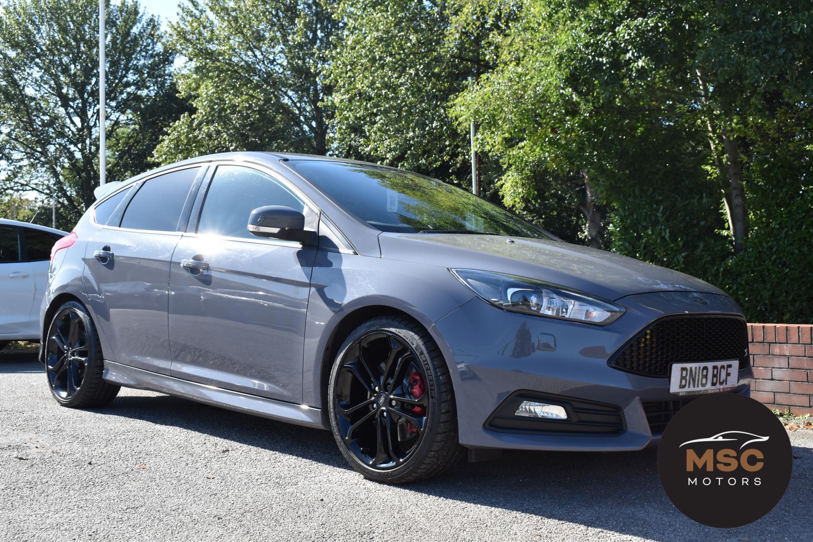 Ford Focus view 24