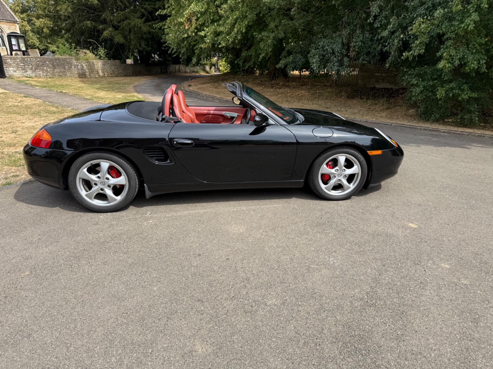Porsche Boxster 2.7 986 2dr — photo 22 of 86