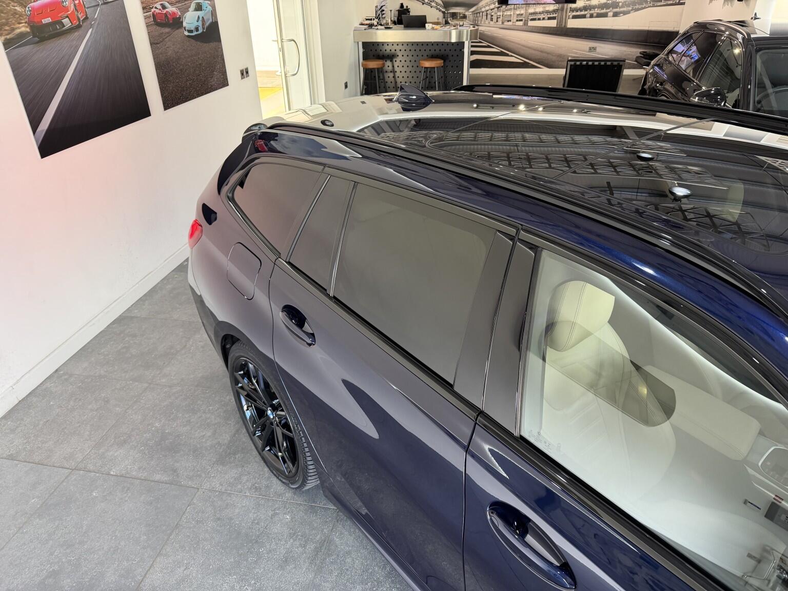 BMW 3 Series view 3