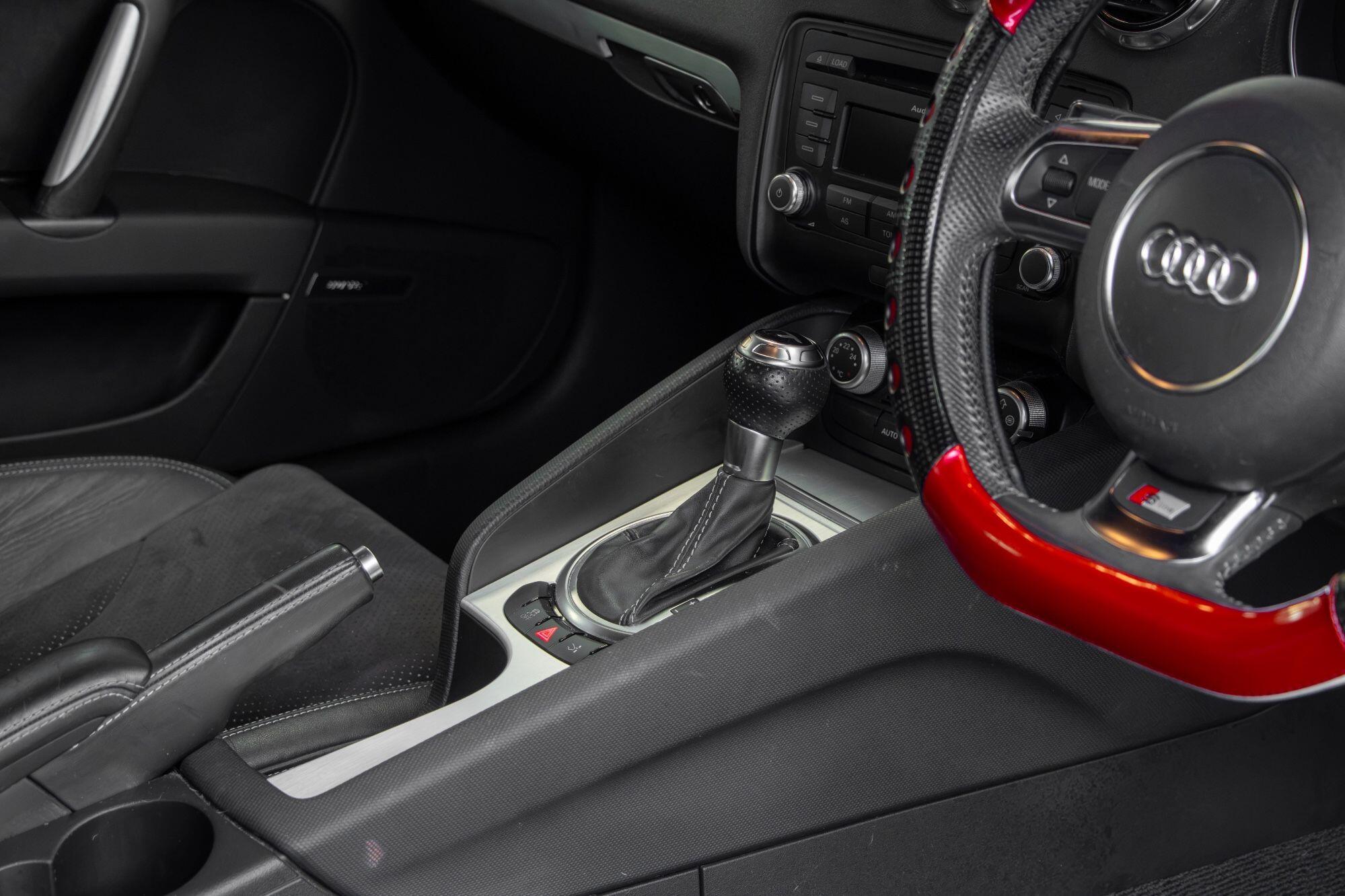 Audi TT view 3