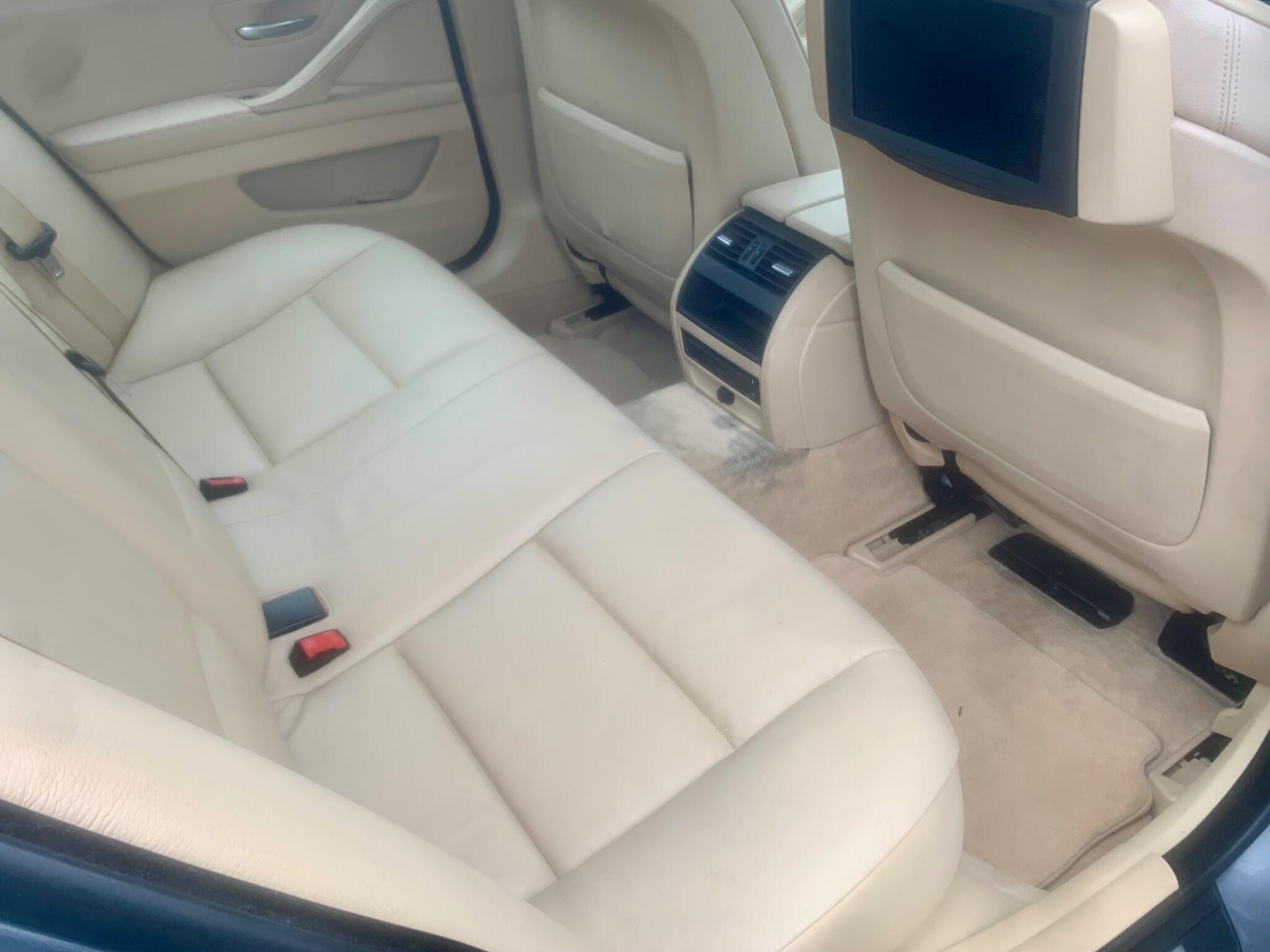 BMW 5 Series view 46