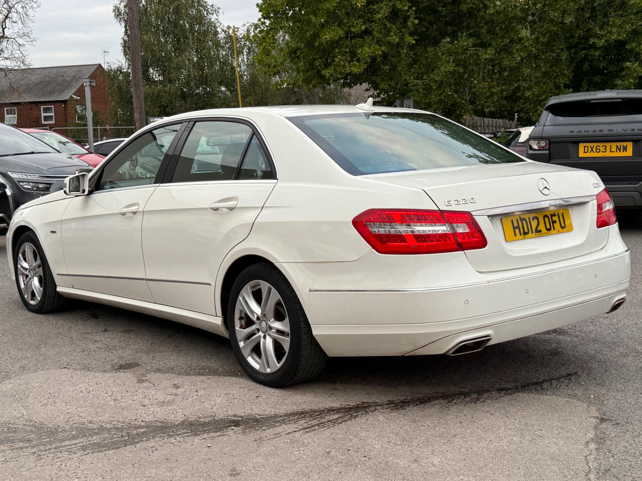 Mercedes-Benz E Class - Image 13
