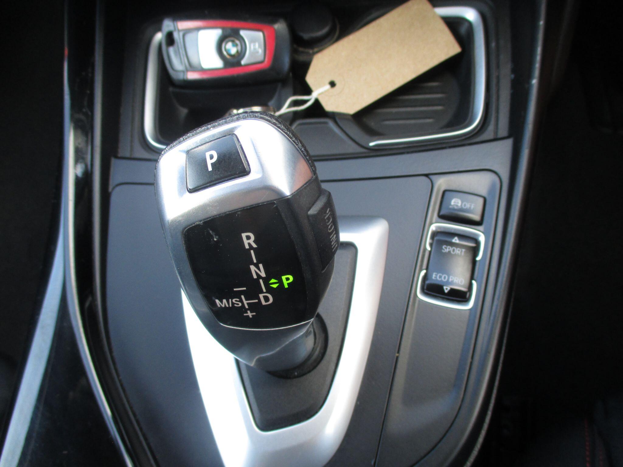 BMW 1 Series view 41