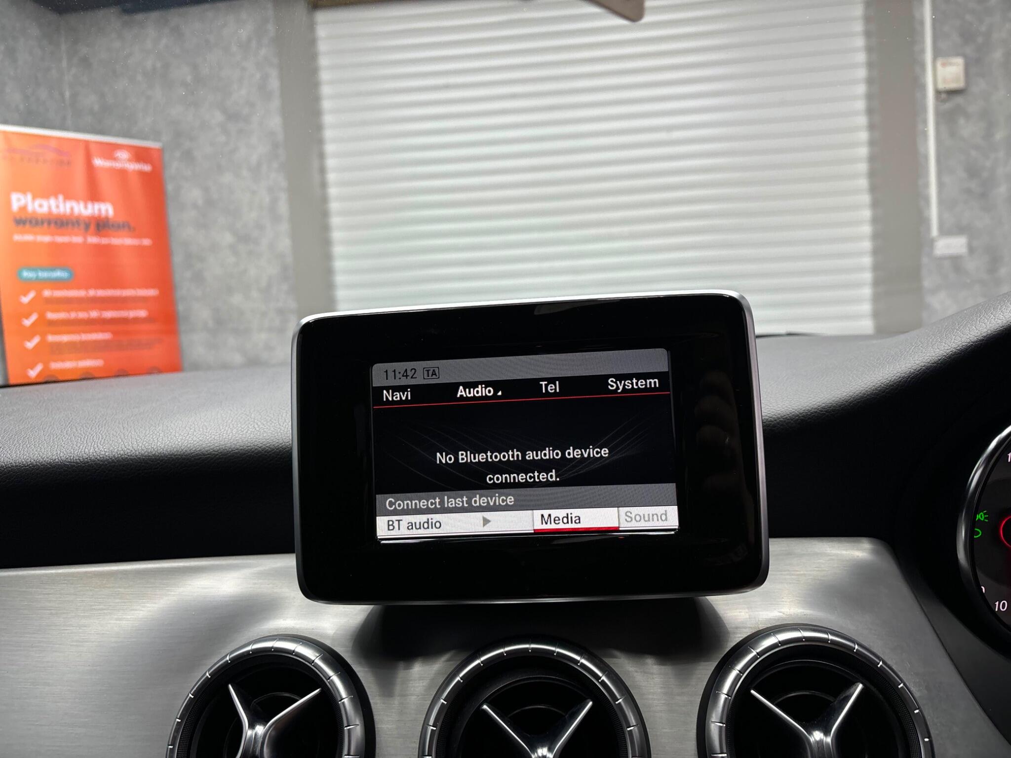 Mercedes-Benz Cla view 14