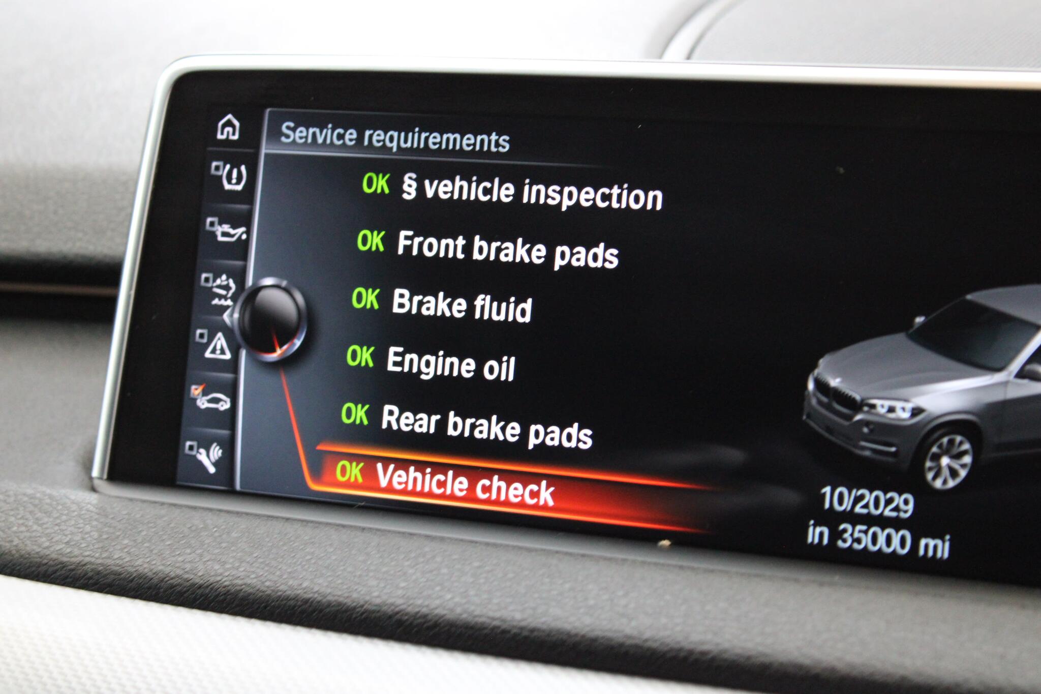 BMW X5 view 21
