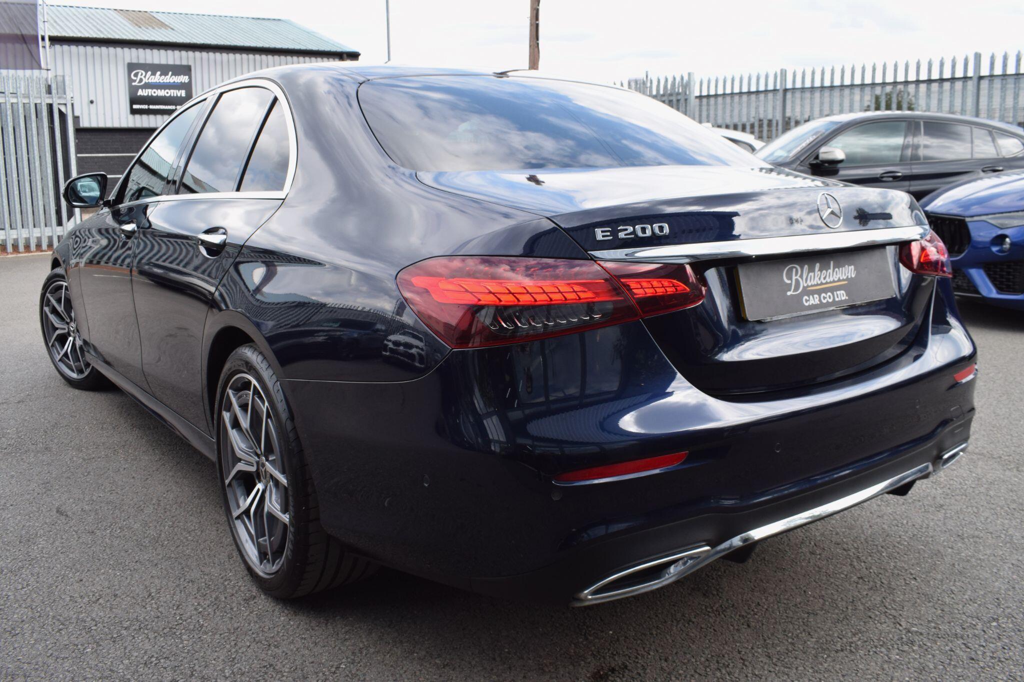 Mercedes-Benz E-Class view 7