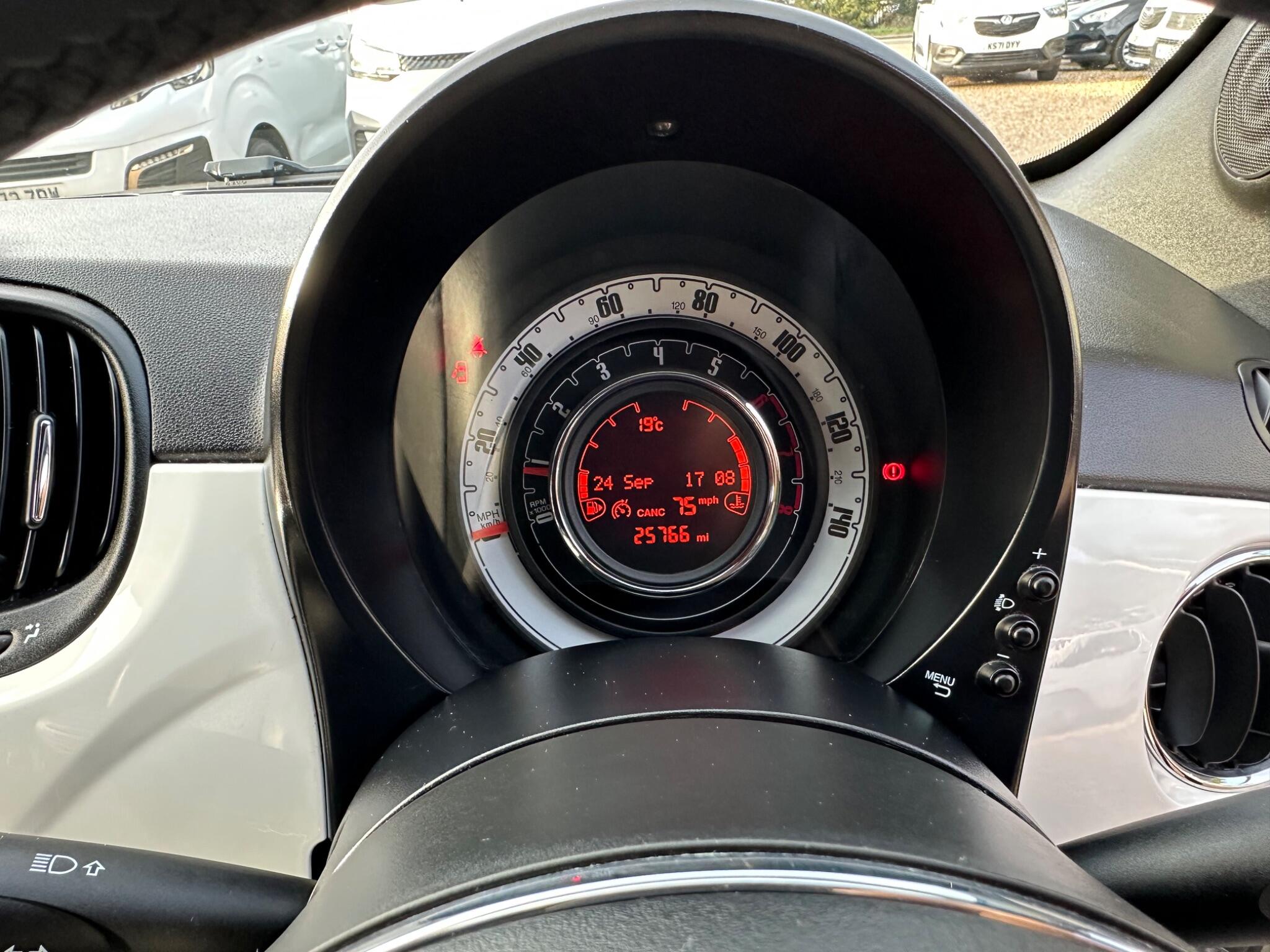 Fiat 500 view 12