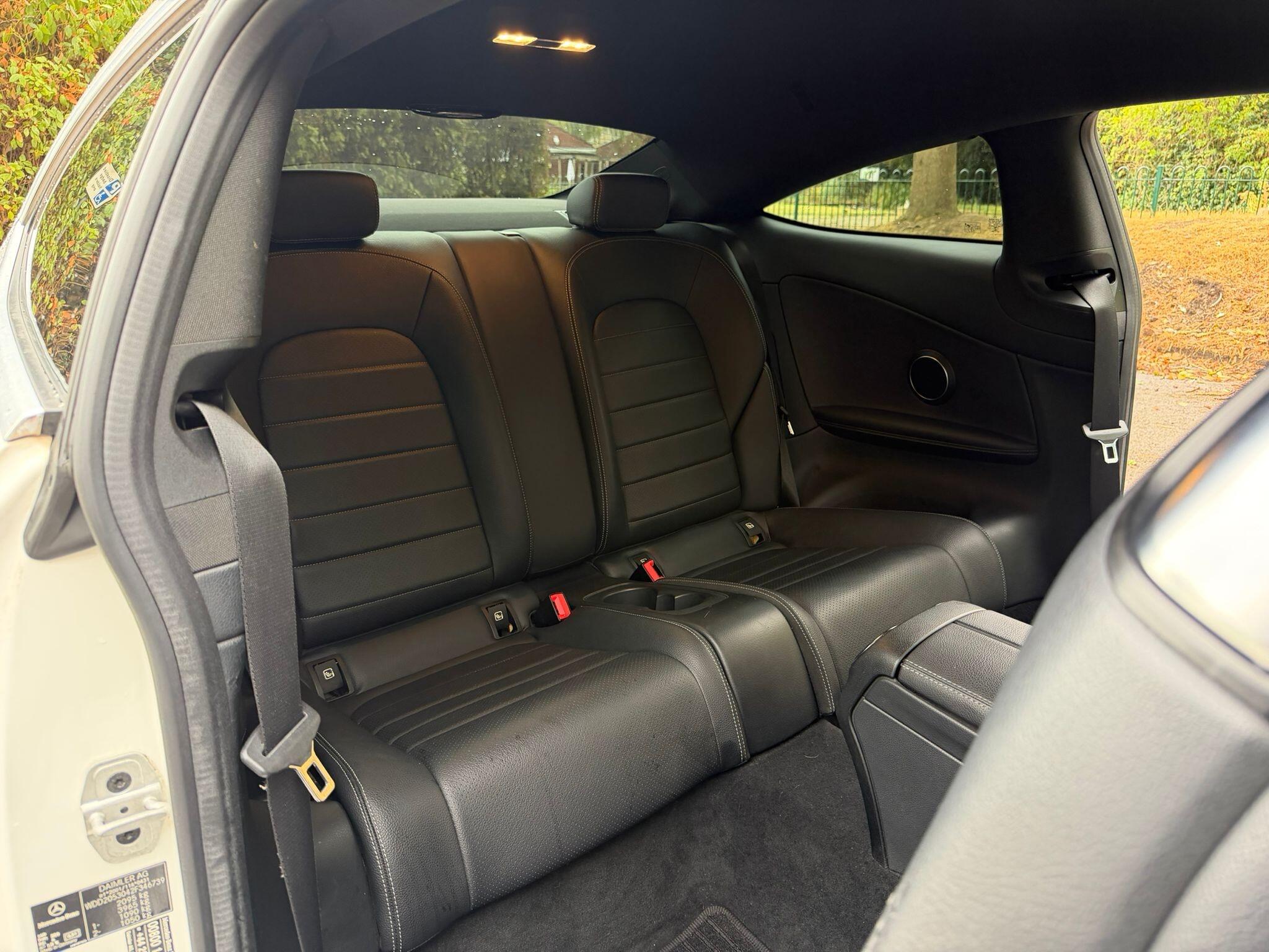 Mercedes-Benz C-Class view 17