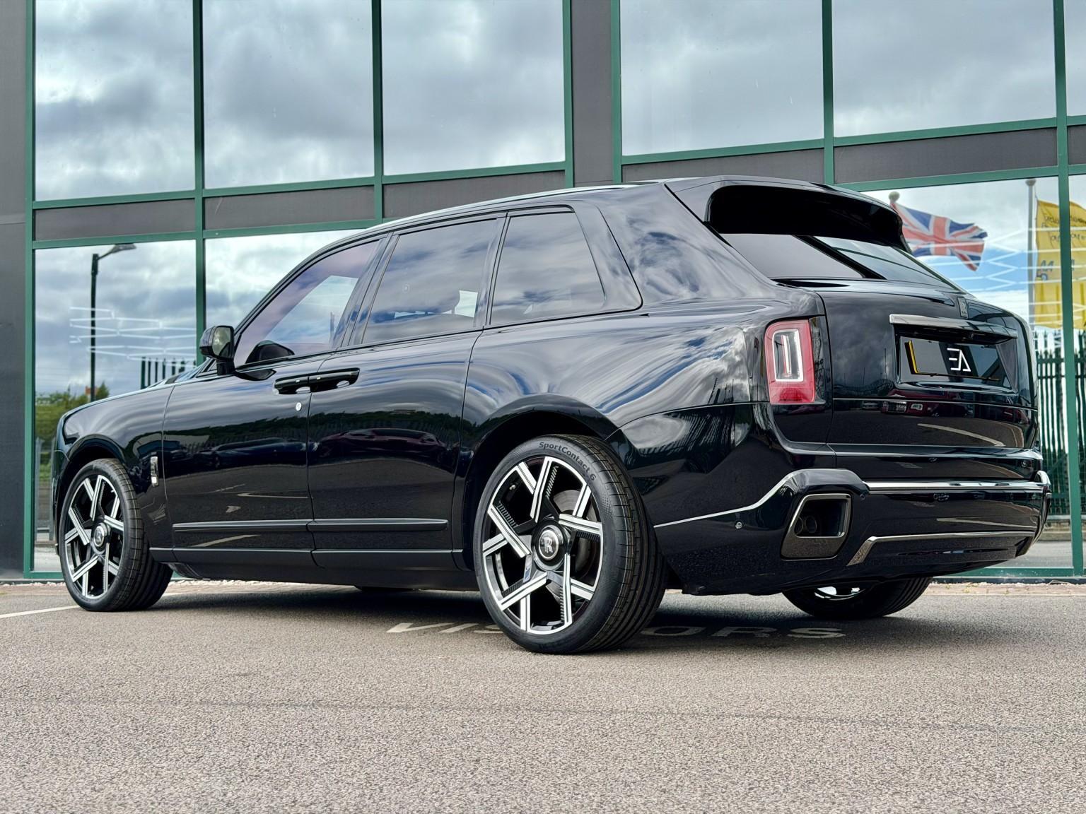 Rolls-Royce Cullinan view 32
