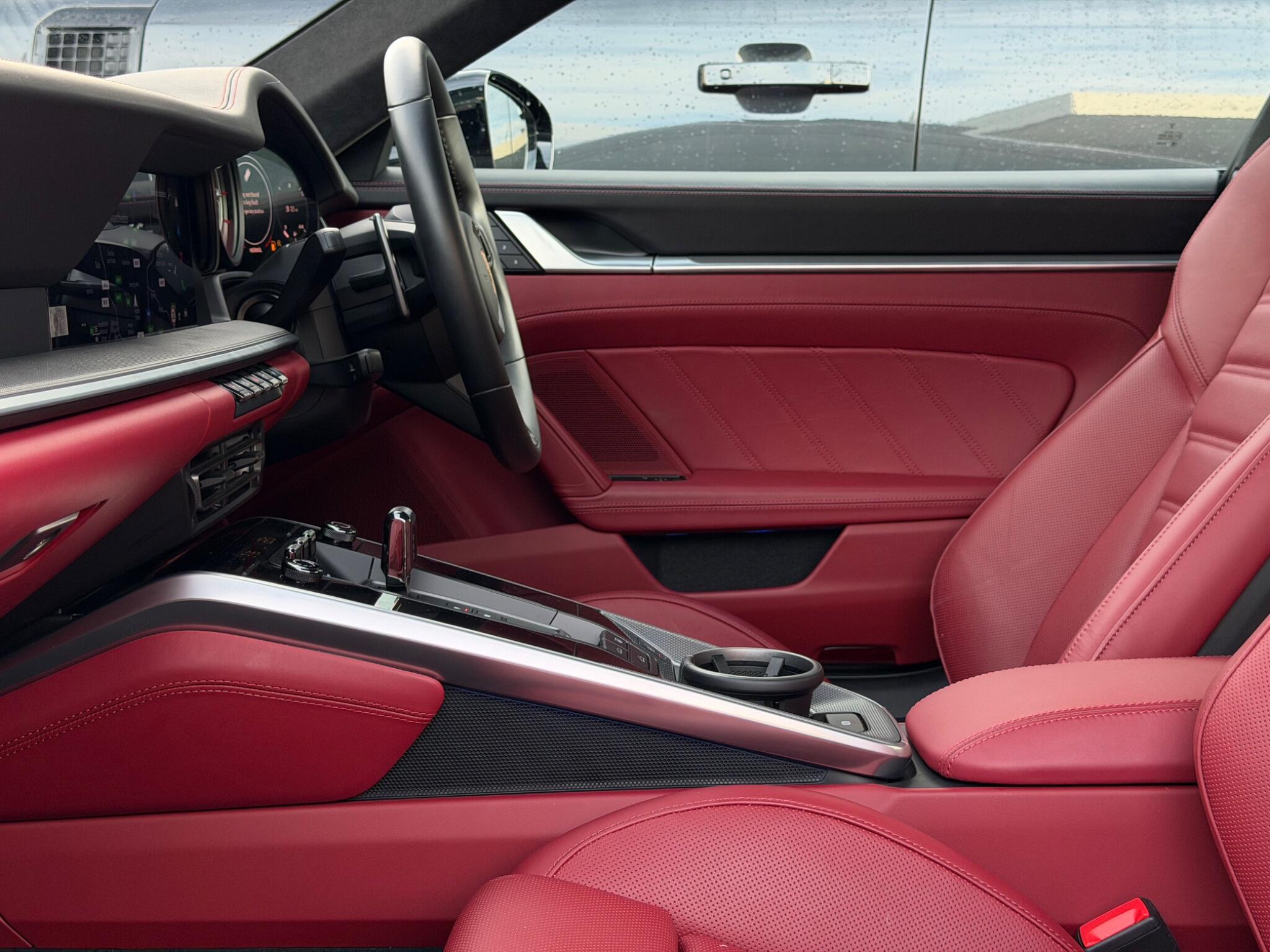 Porsche 911 view 63