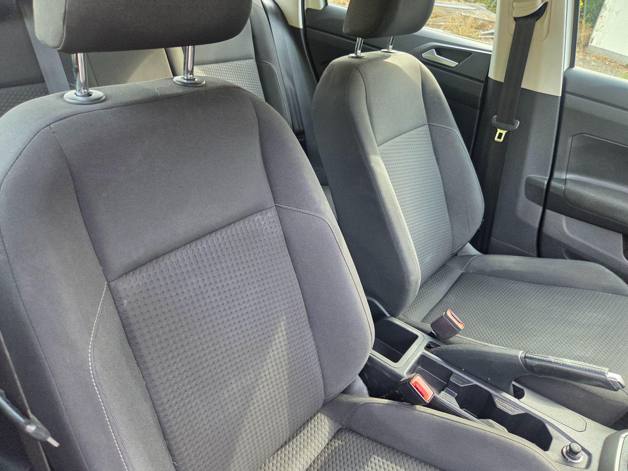 Volkswagen Polo view 14