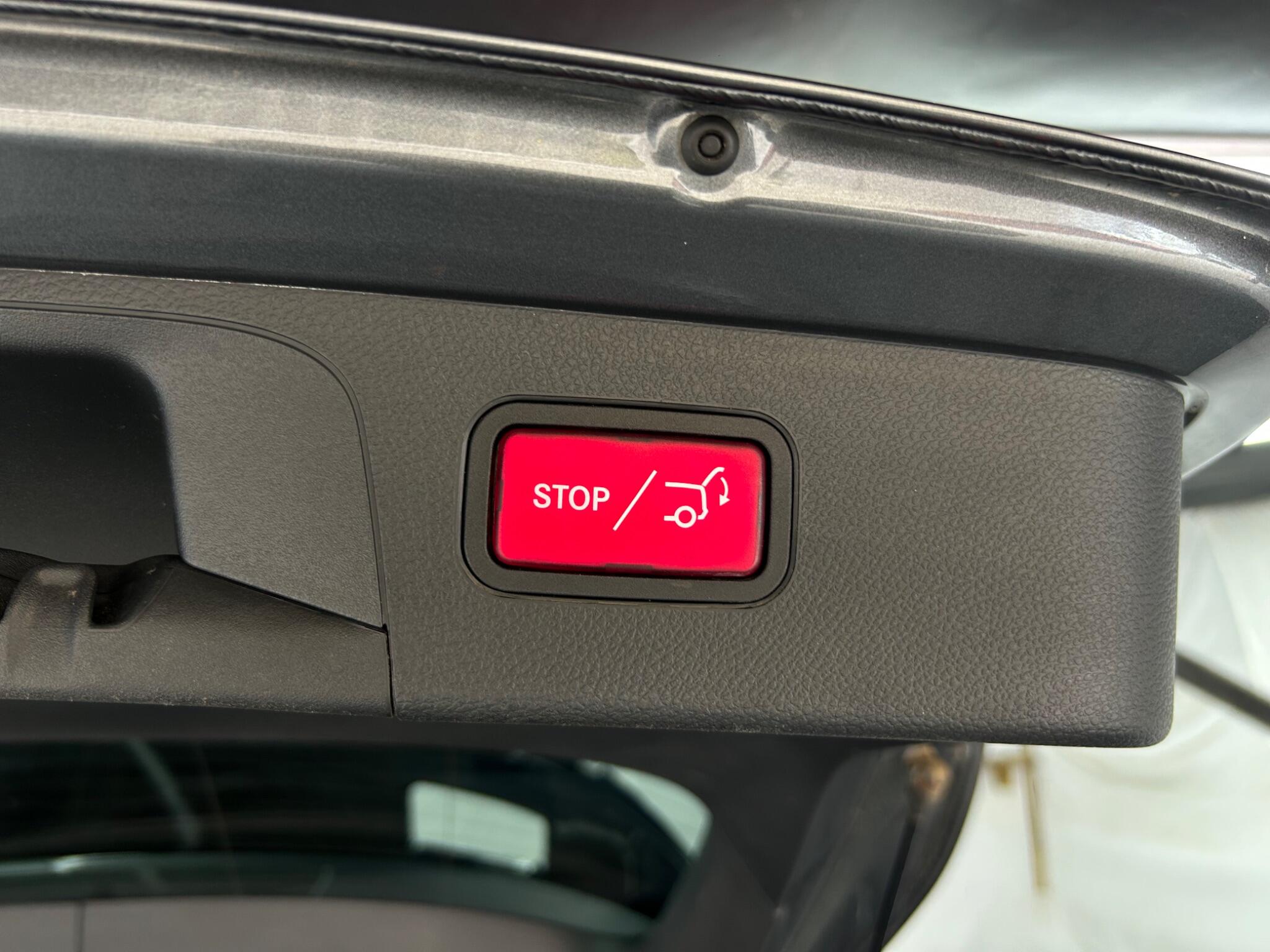 Mercedes-Benz GLC view 27