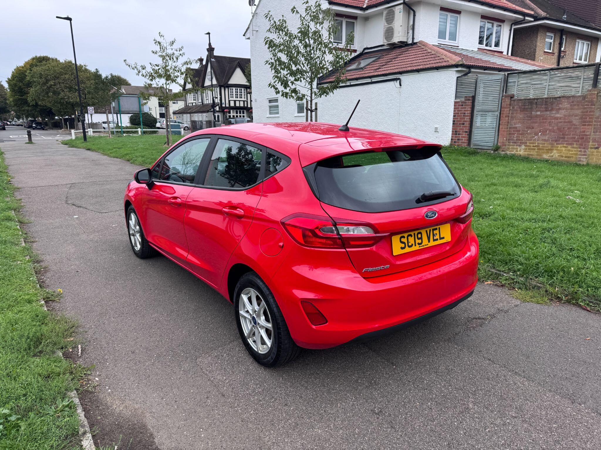 2019 Ford Fiesta 1.1 Ti-VCT Zetec Euro 6 (s/s) 5dr • 42,000 miles image 10