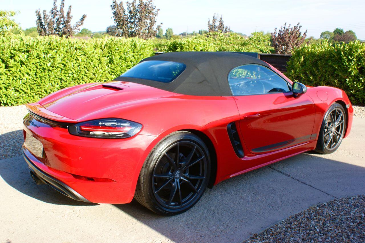 Porsche 718 Boxster view 67