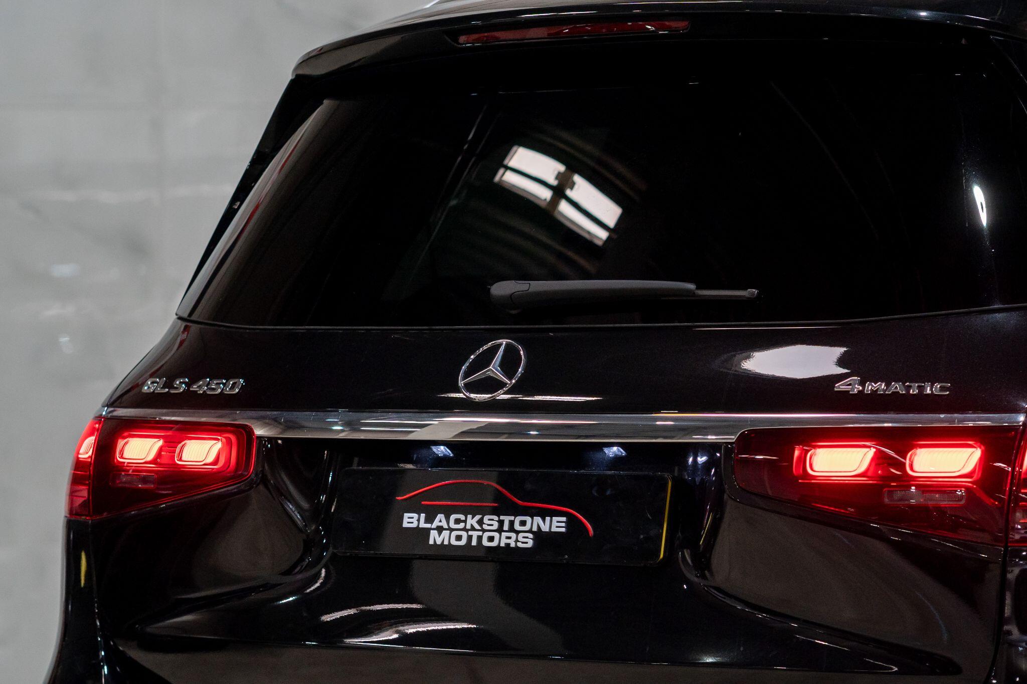 Mercedes-Benz GLS view 9