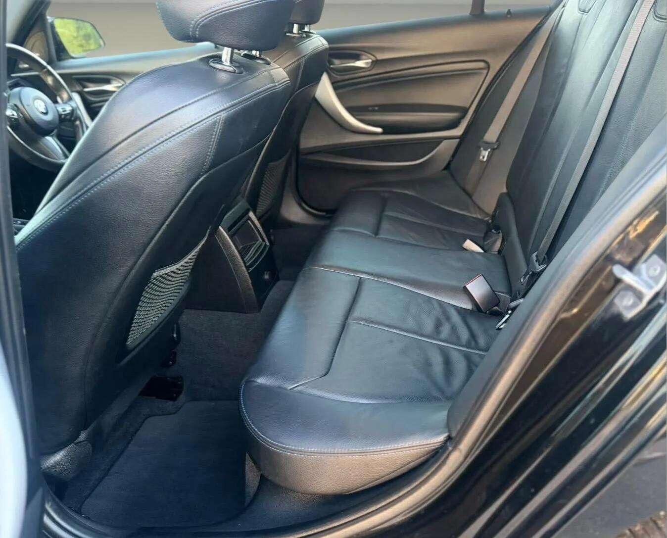 BMW 1 Series view 33