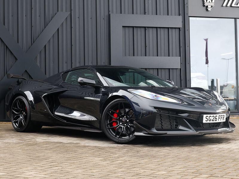 Chevrolet Corvette view 6