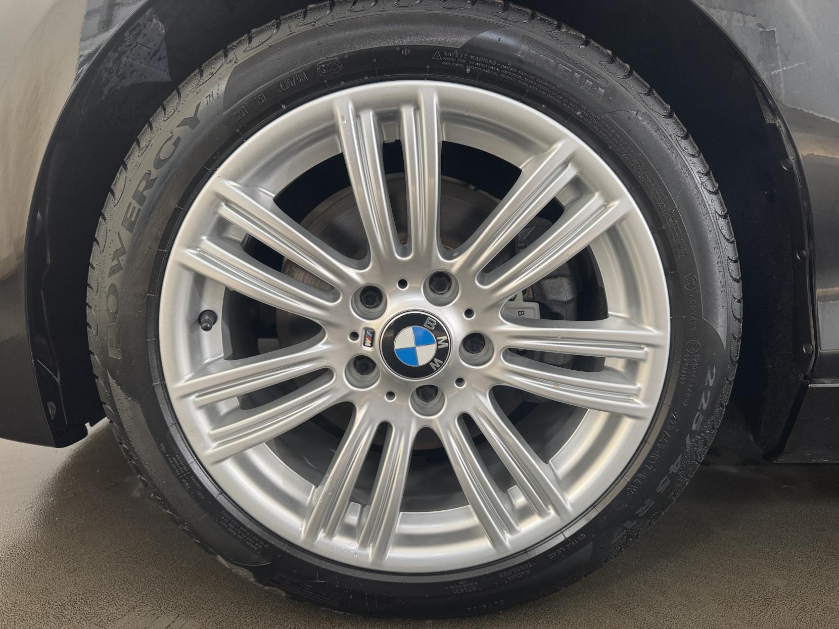 BMW 1 Series view 52