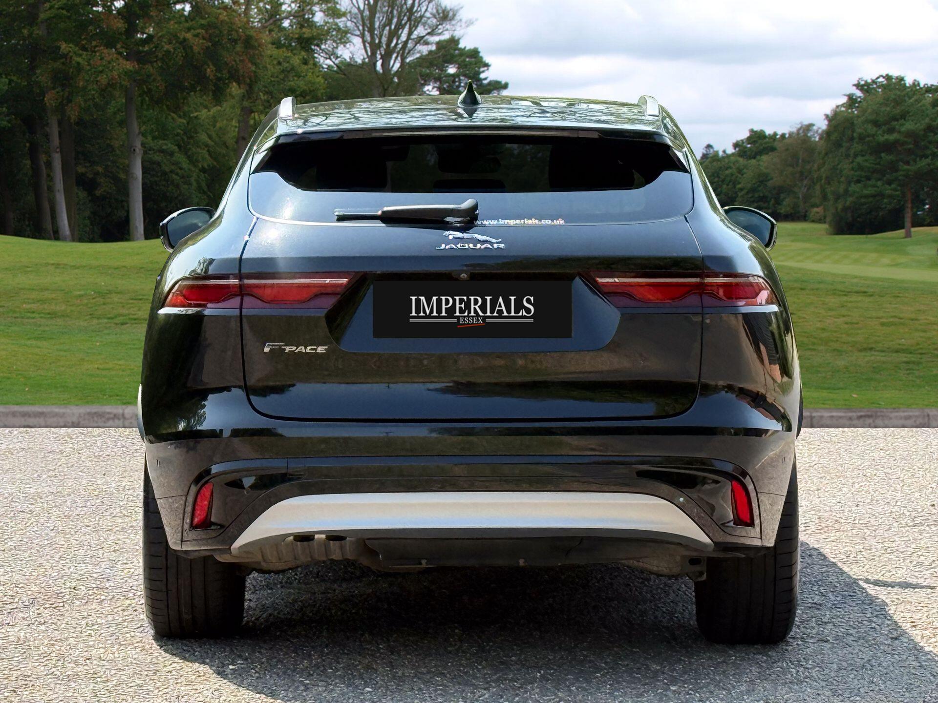 Jaguar F-Pace view 9