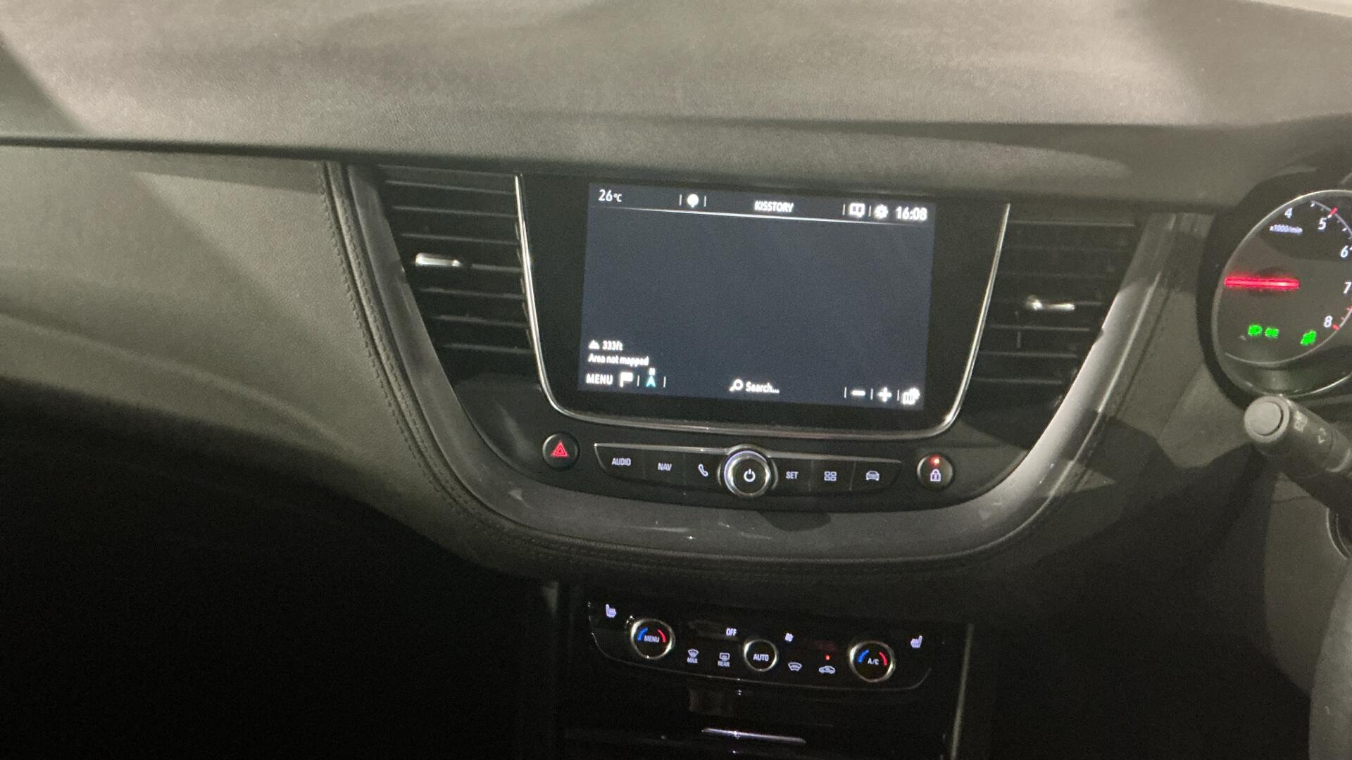 Vauxhall Grandland X view 11
