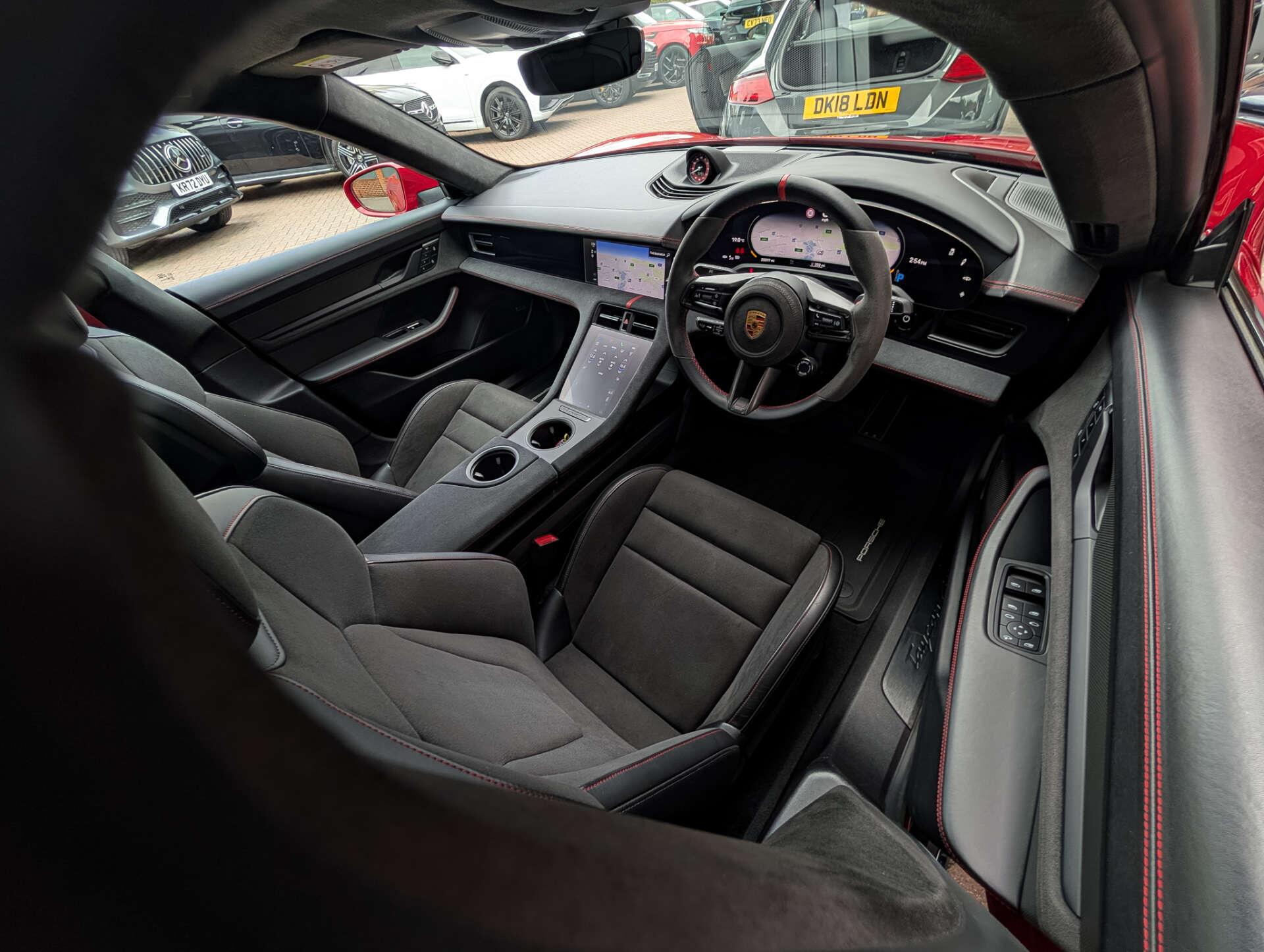 Porsche Taycan view 22