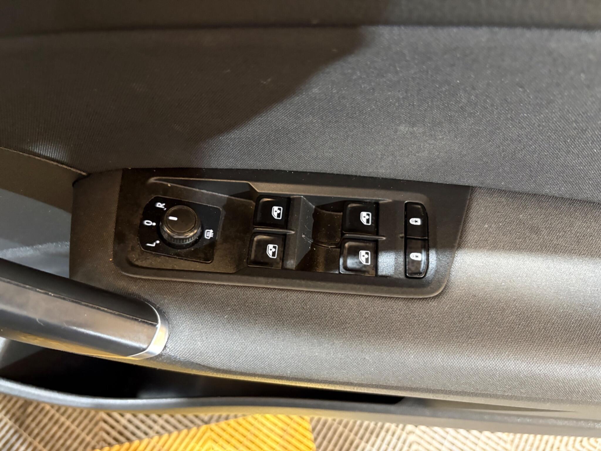 Volkswagen Touran view 41