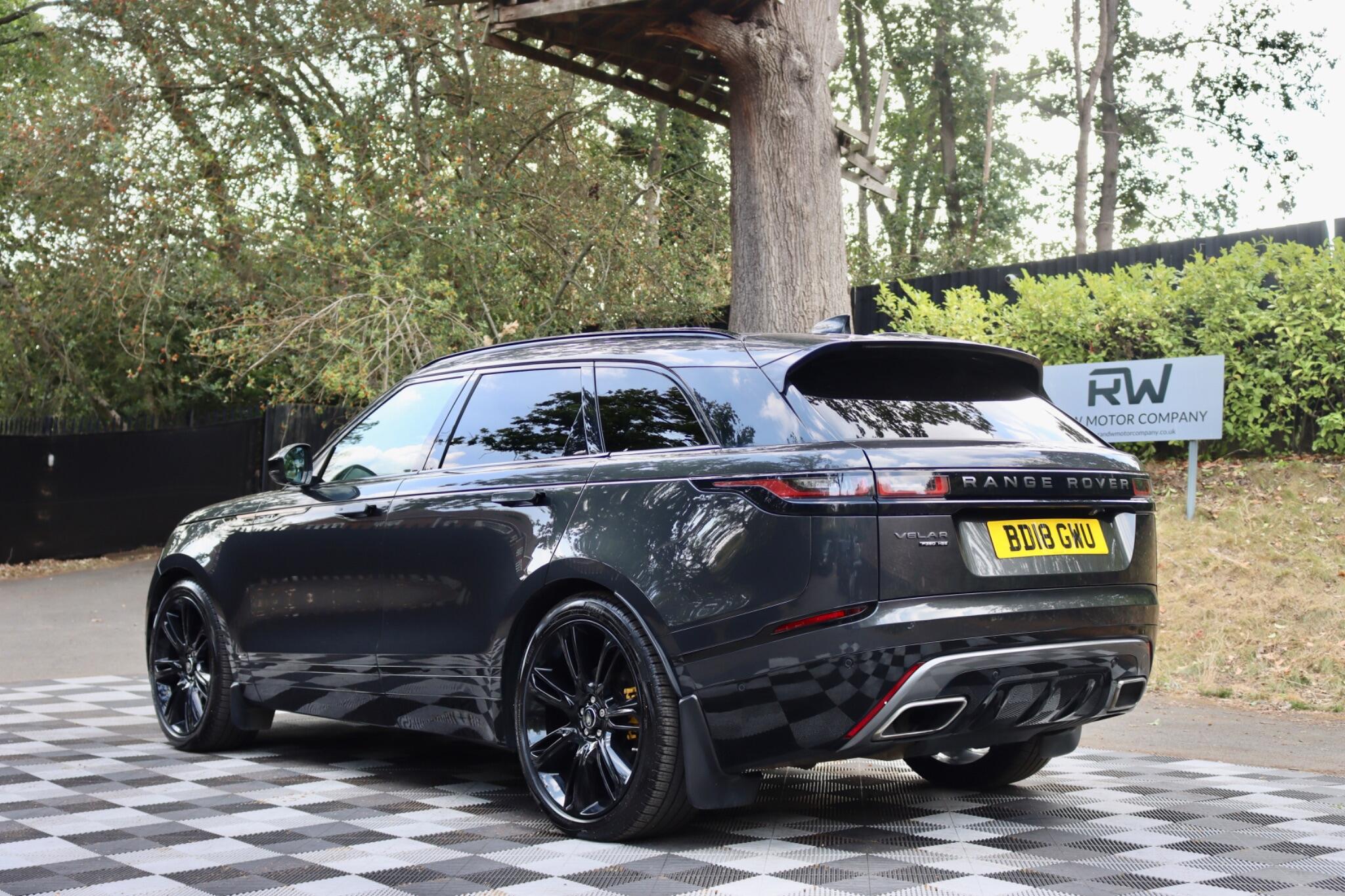 Land Rover Range Rover Velar view 37