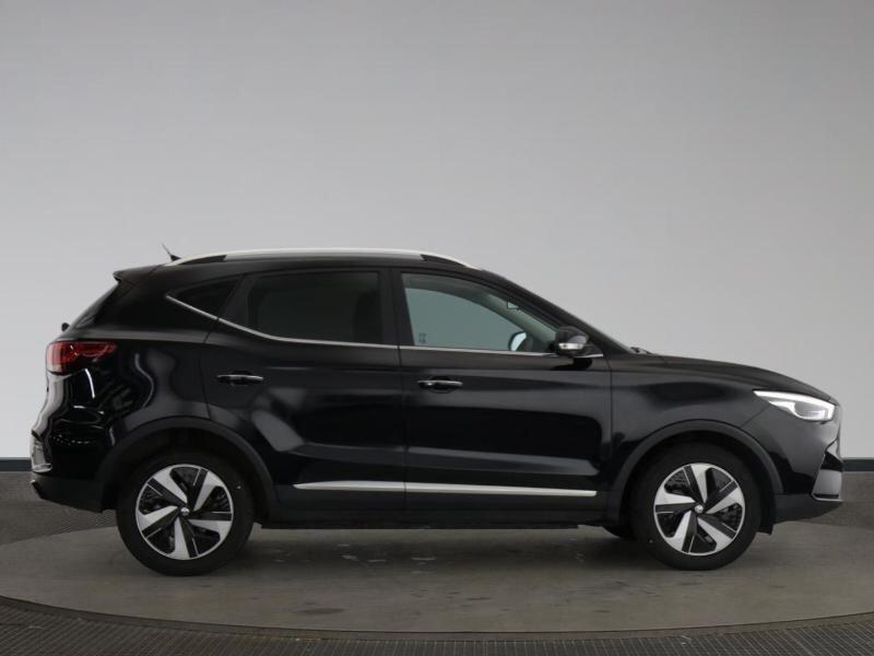 MG MG ZS view 3