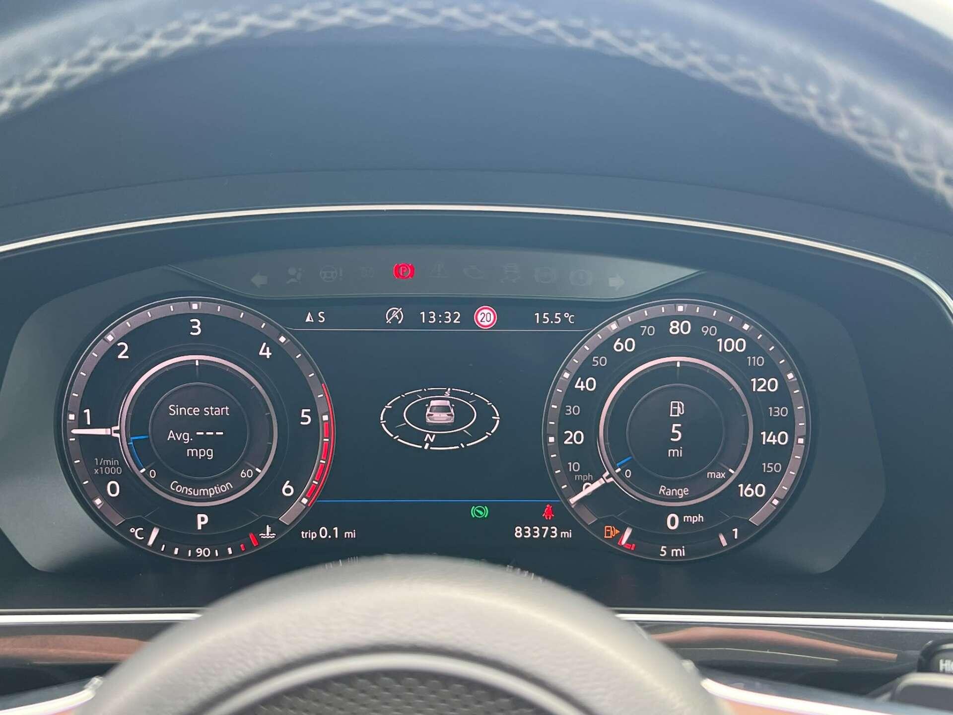 Volkswagen Tiguan view 15