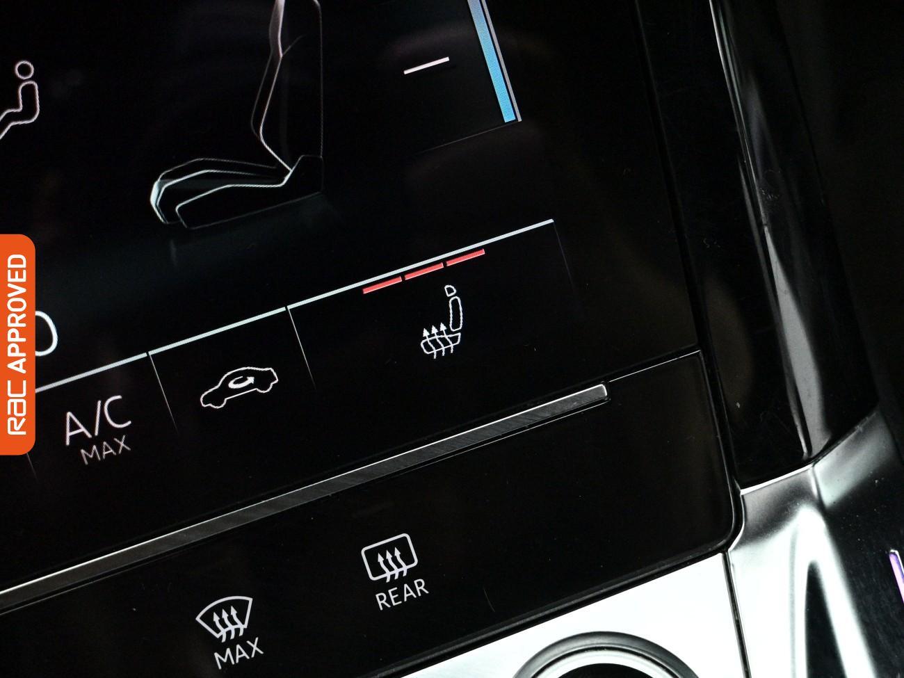 Audi E-Tron view 19