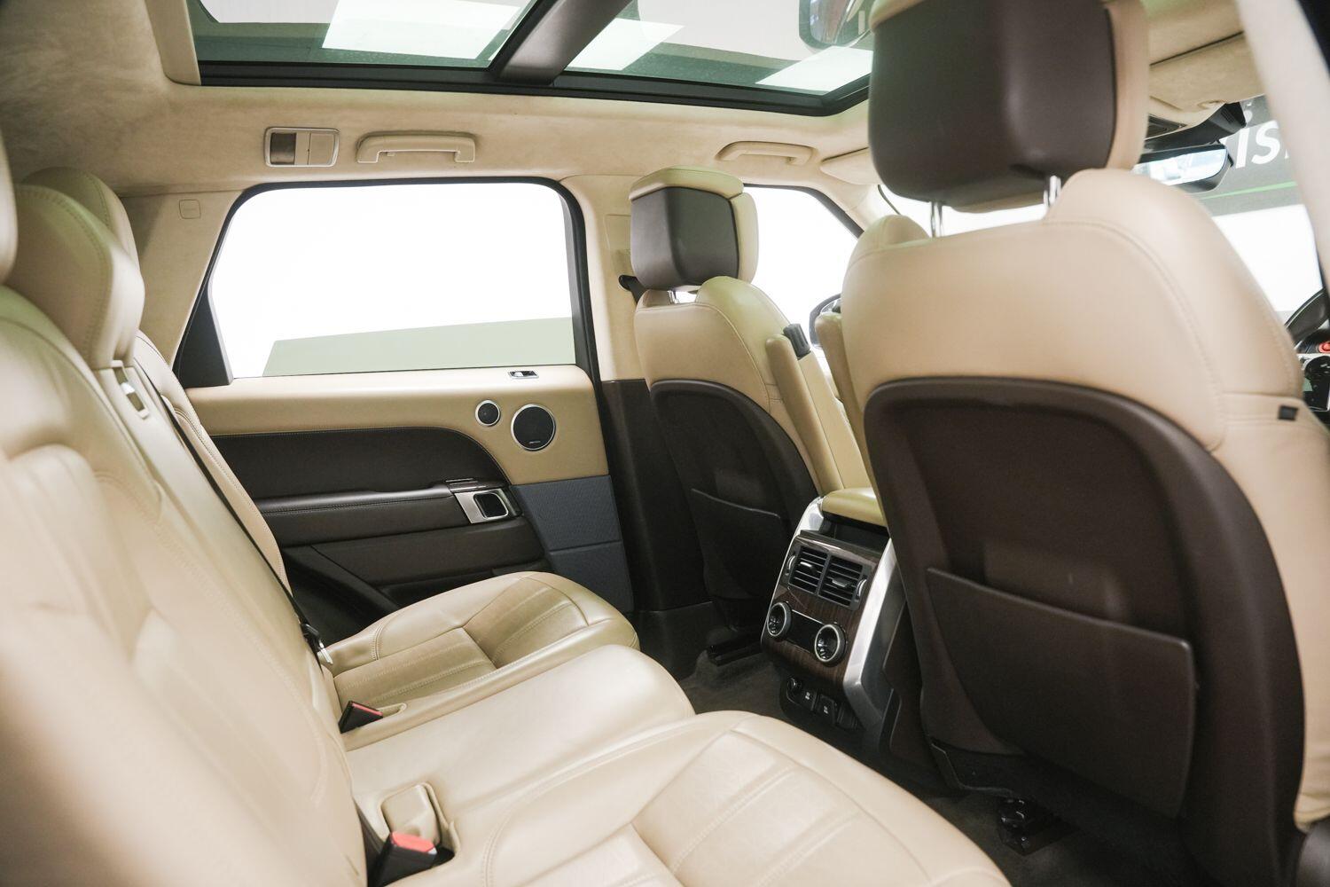 Land Rover Range Rover Sport view 16
